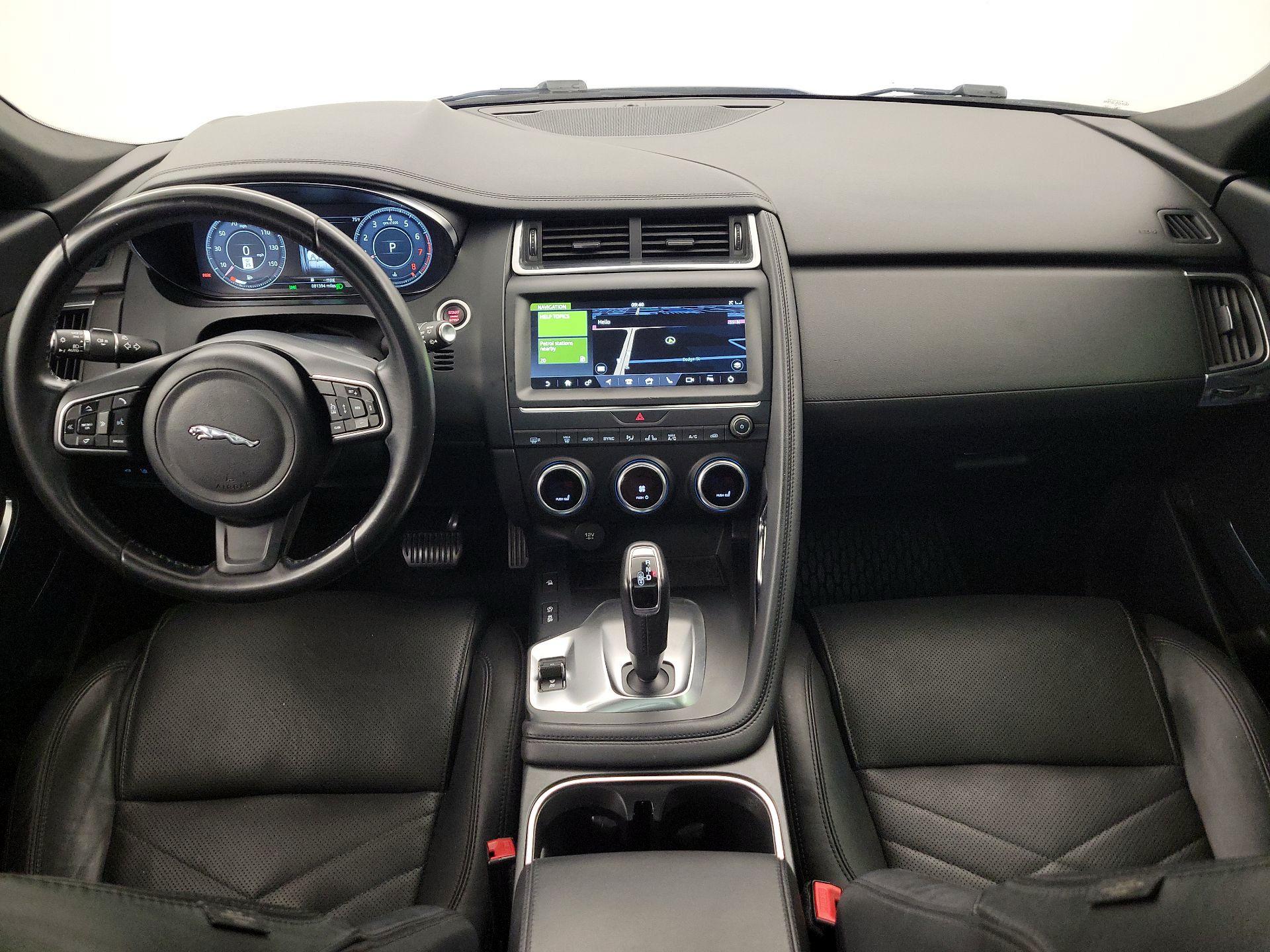 Thumbnail: 2019 Jaguar E-Pace - 9