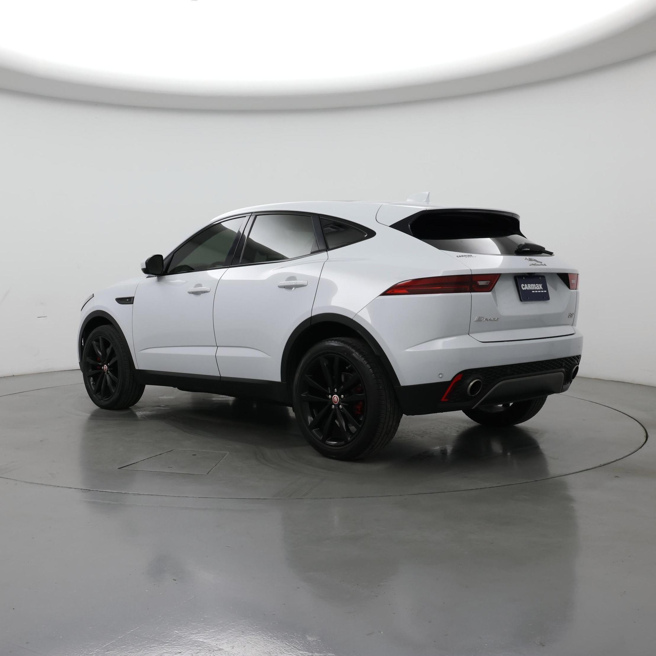 Thumbnail: 2019 Jaguar E-Pace - 2