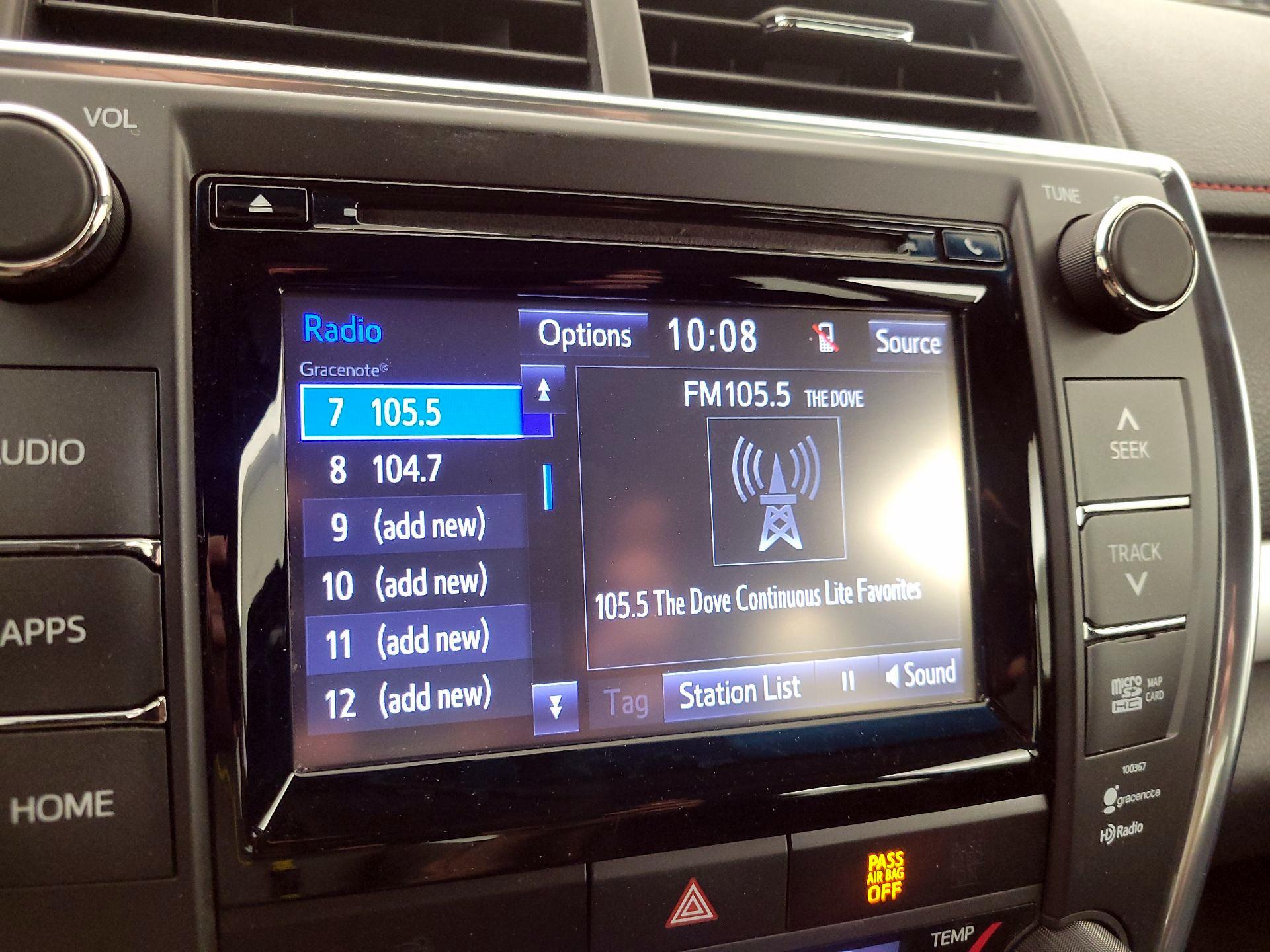 Thumbnail: 2015 Toyota Camry - 13