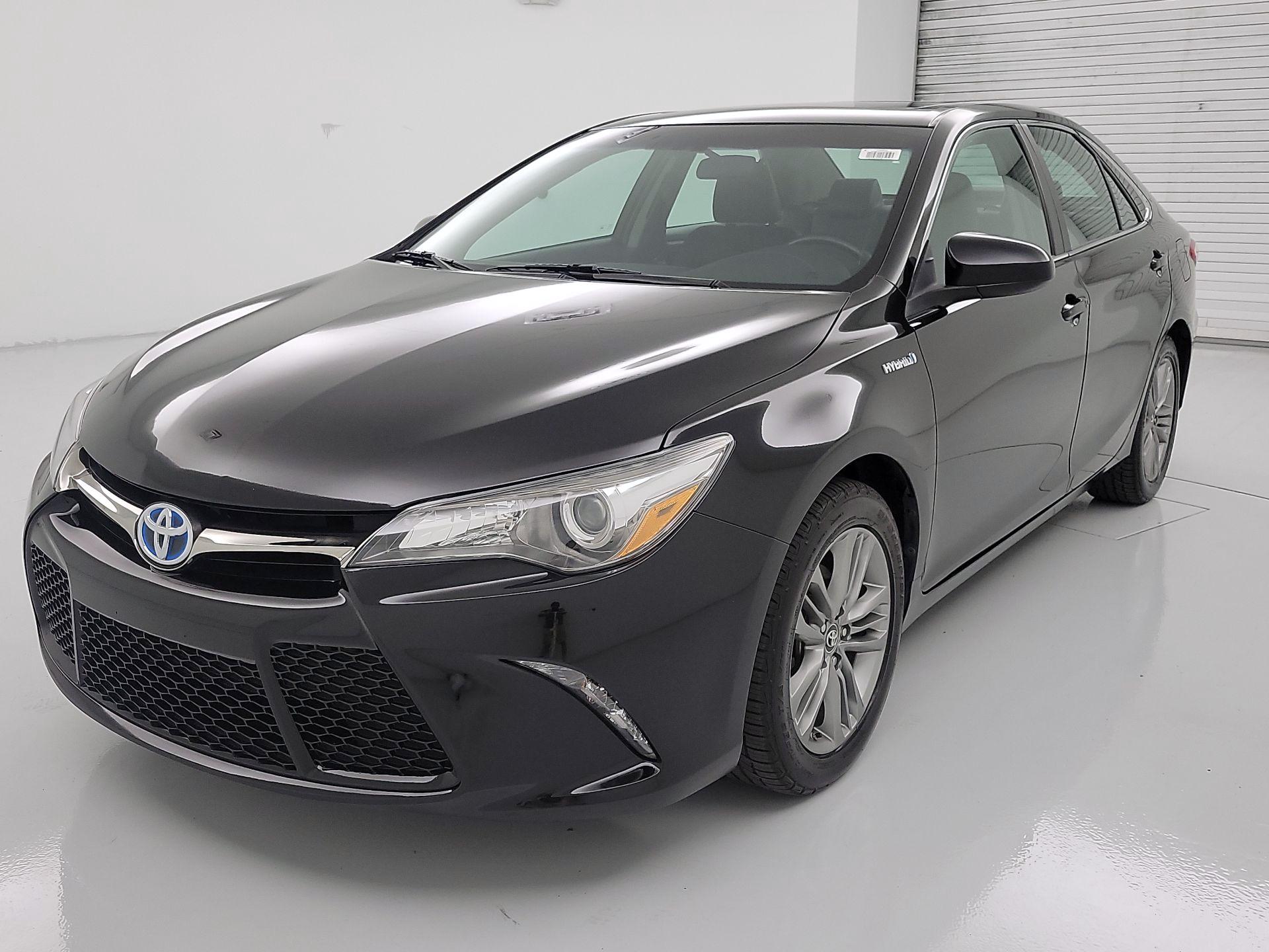 Thumbnail: 2015 Toyota Camry - 3