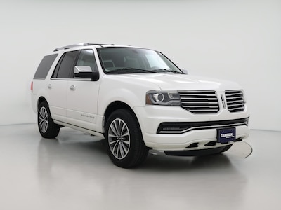 White 2016 Lincoln Navigator Select