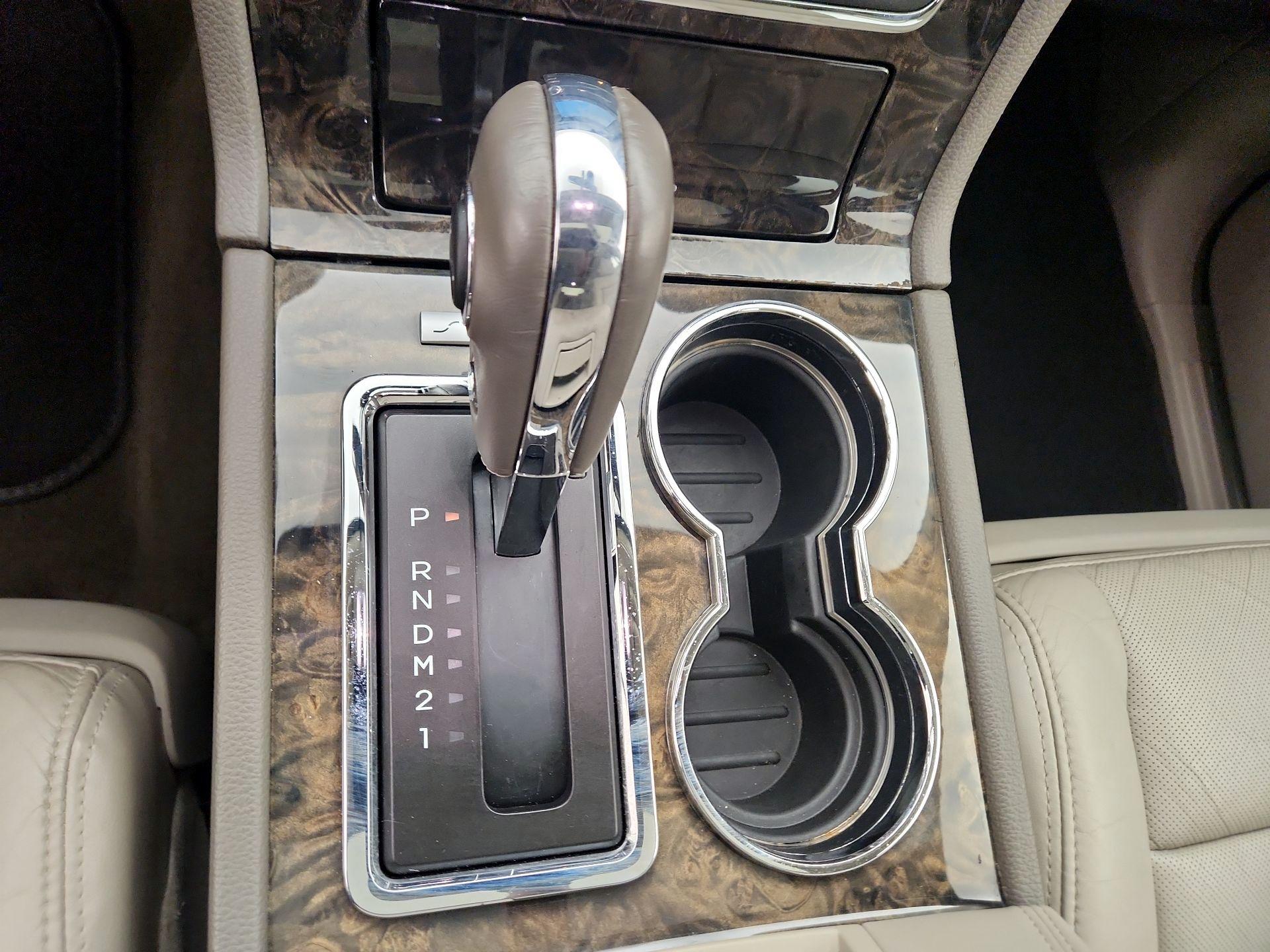 Thumbnail: 2016 Lincoln Navigator - 18