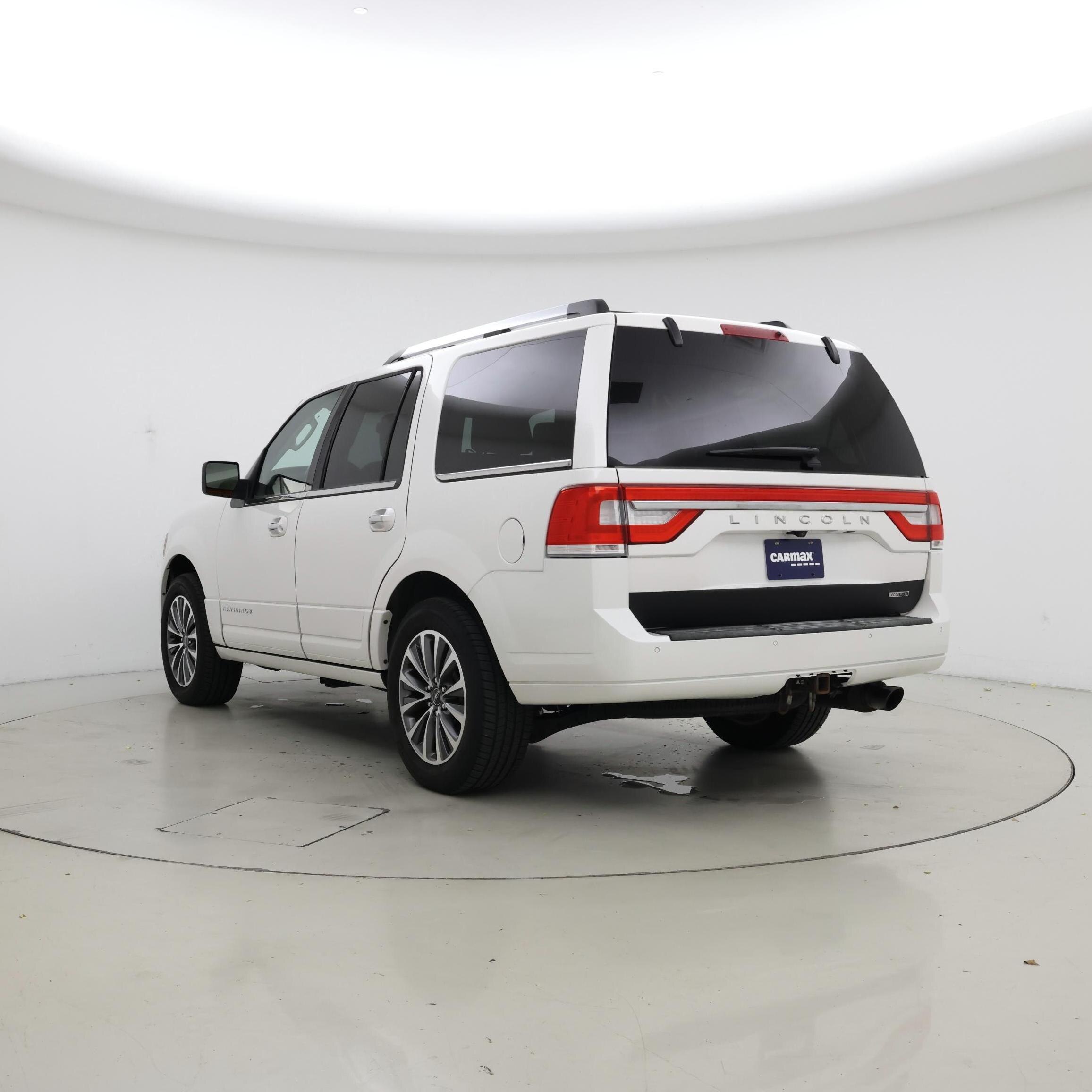 Thumbnail: 2016 Lincoln Navigator - 2