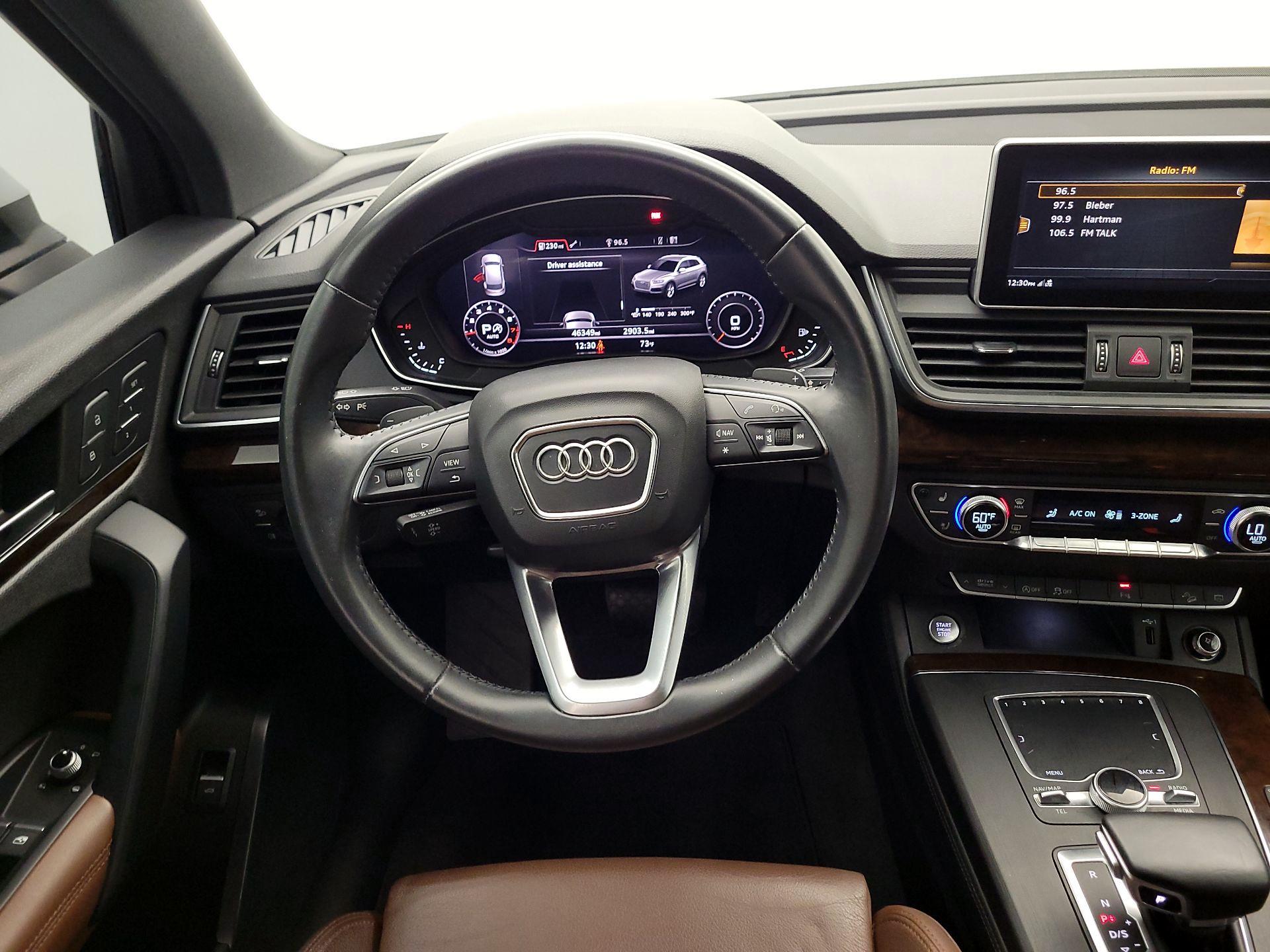 Thumbnail: 2020 Audi Q5 - 10
