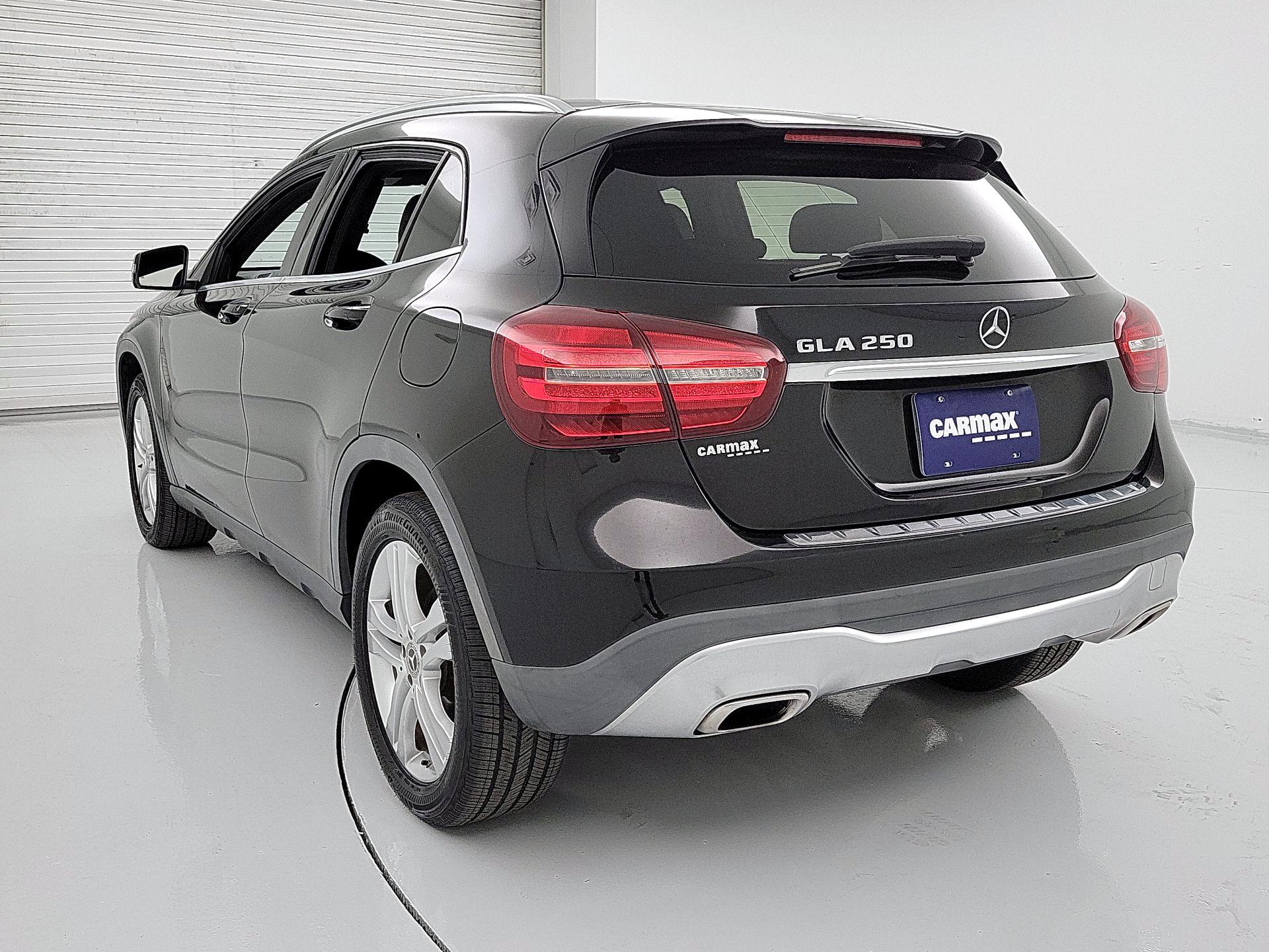 Thumbnail: 2020 Mercedes-Benz GLA - 7
