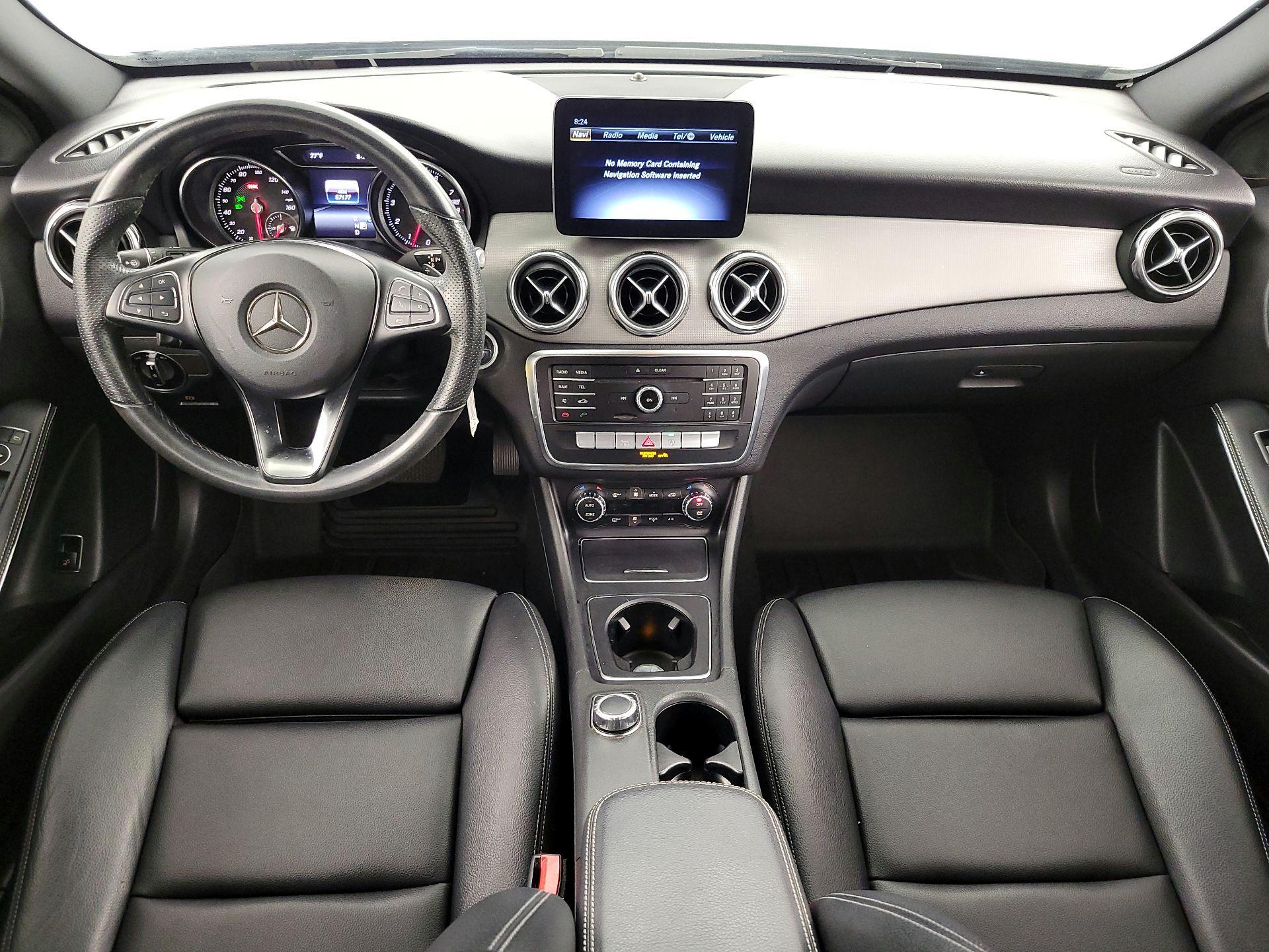 Thumbnail: 2020 Mercedes-Benz GLA - 8