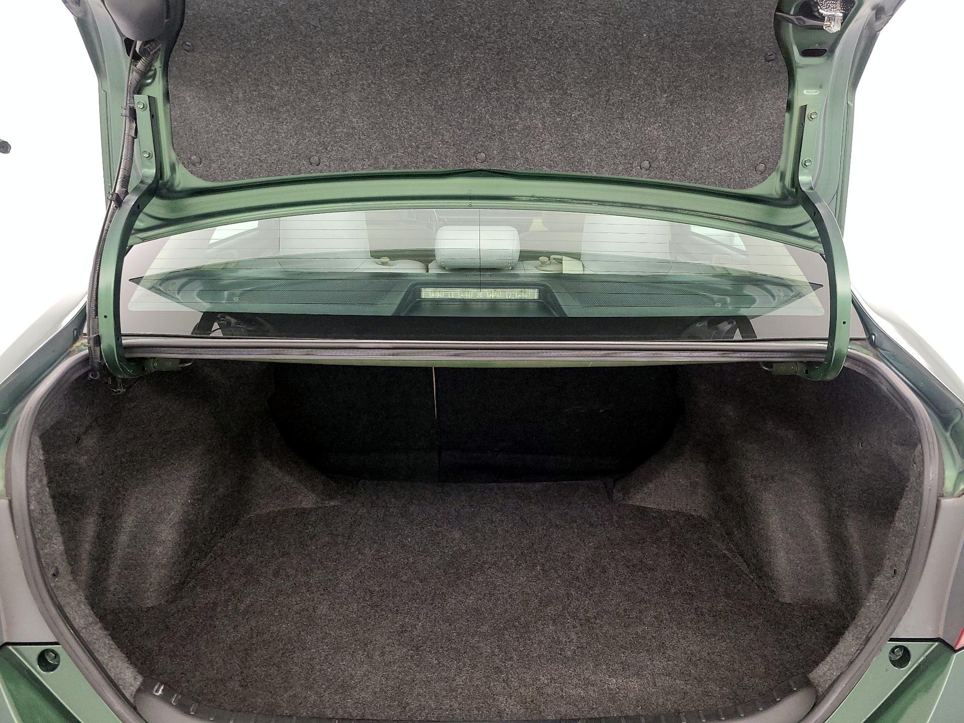 Thumbnail: 2015 Toyota Corolla - 18
