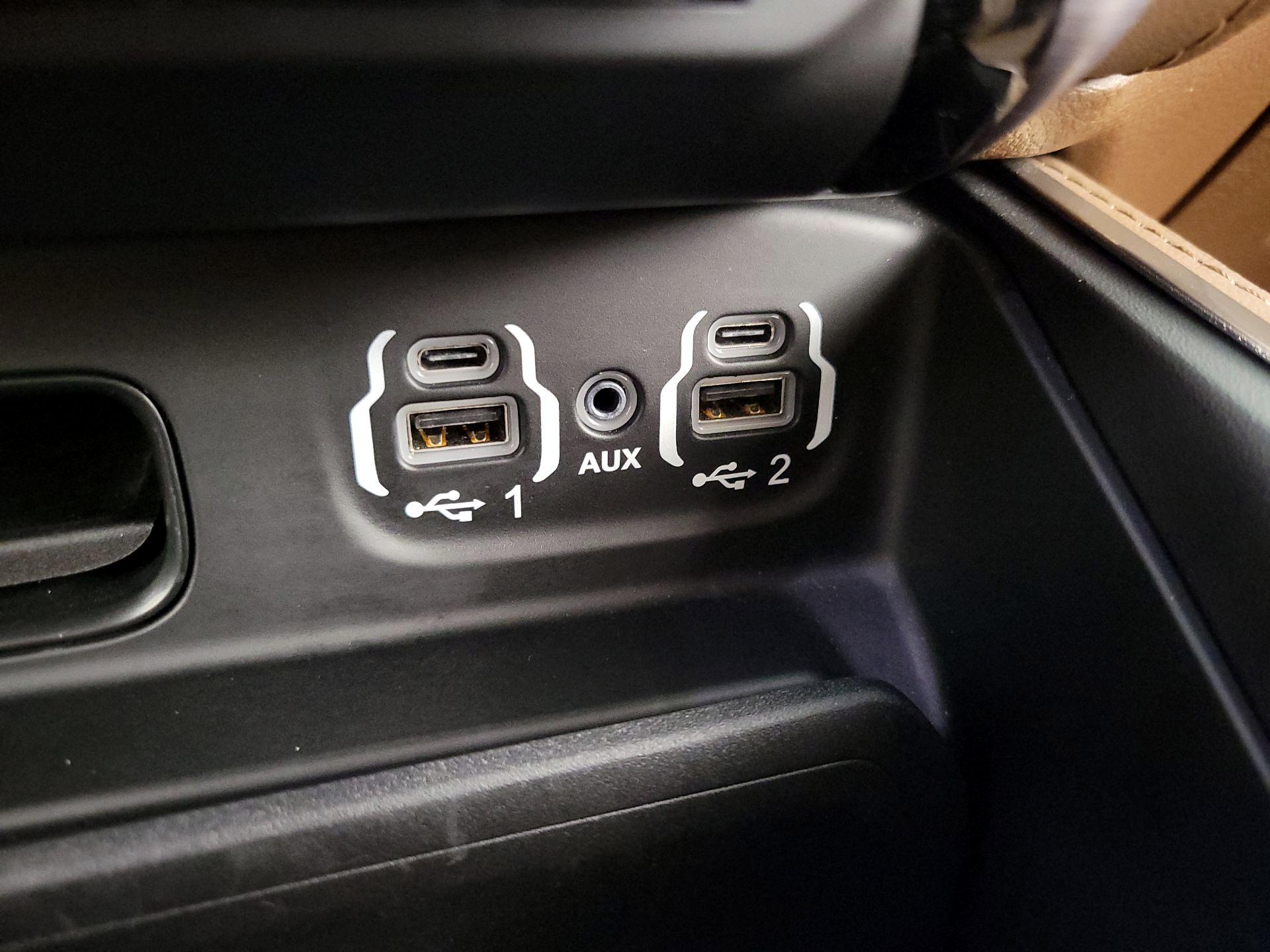 Thumbnail: 2020 RAM 1500 - 17