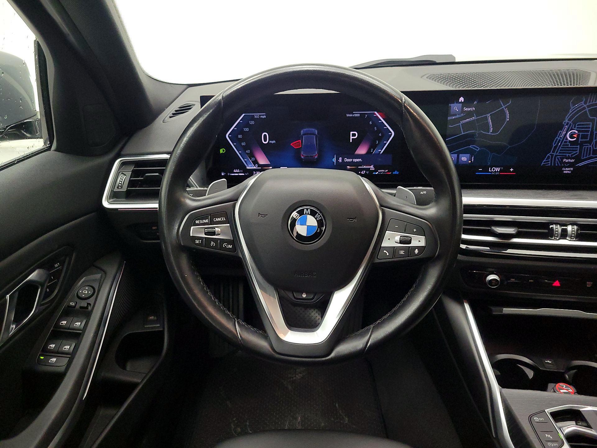 Thumbnail: 2024 BMW 3 Series - 10