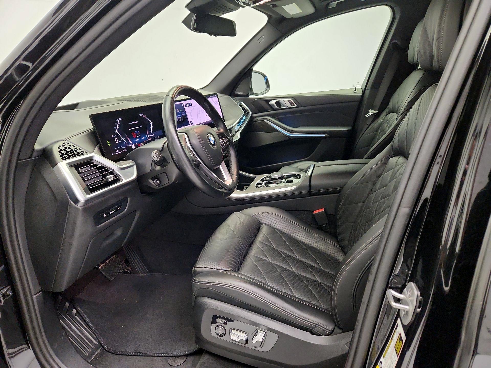 Thumbnail: 2024 BMW X5 - 11