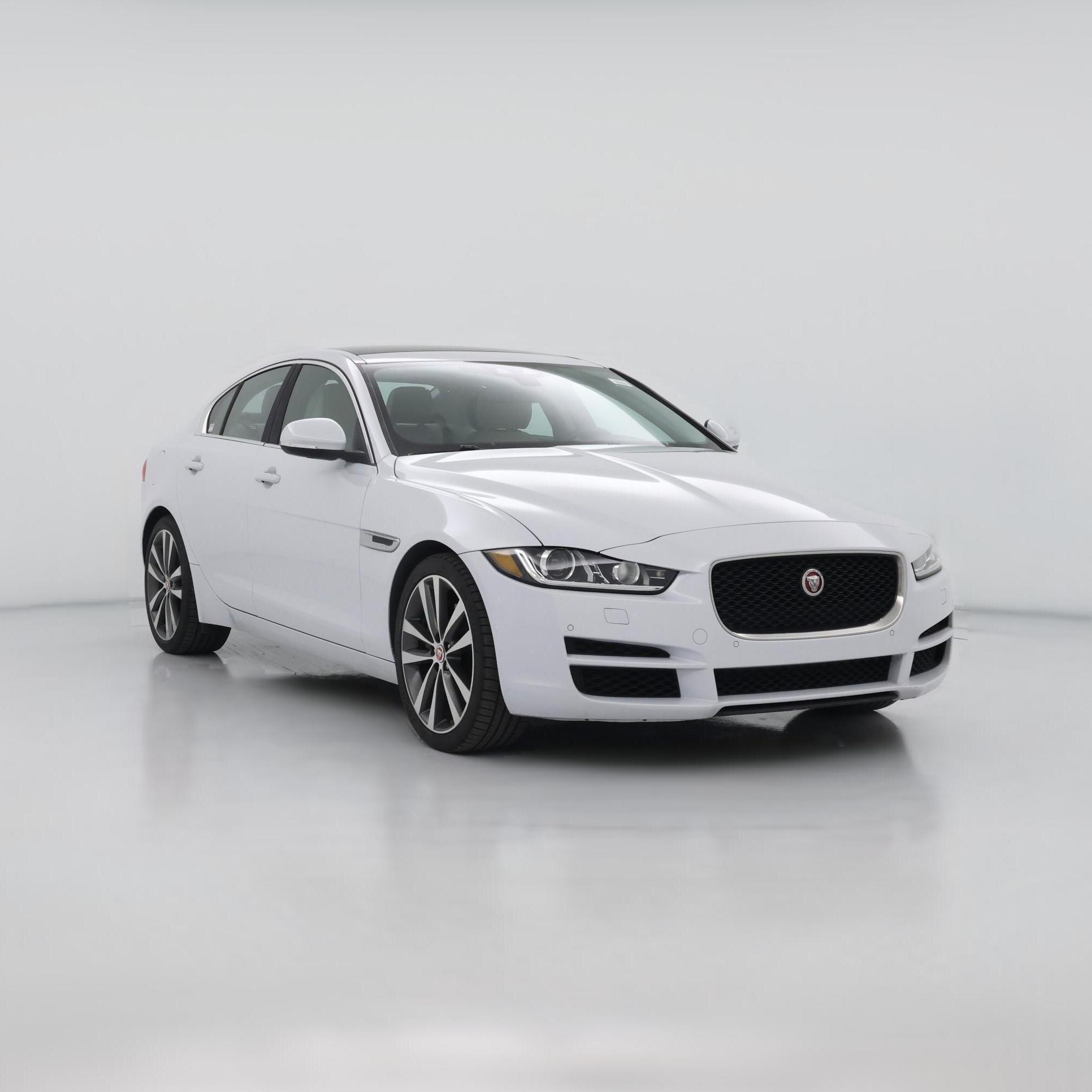Thumbnail: 2018 Jaguar XE - 1