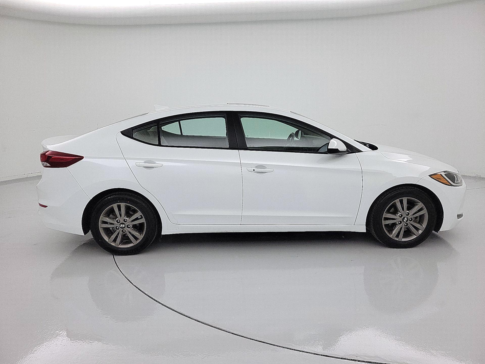 Thumbnail: 2018 Hyundai Elantra - 4
