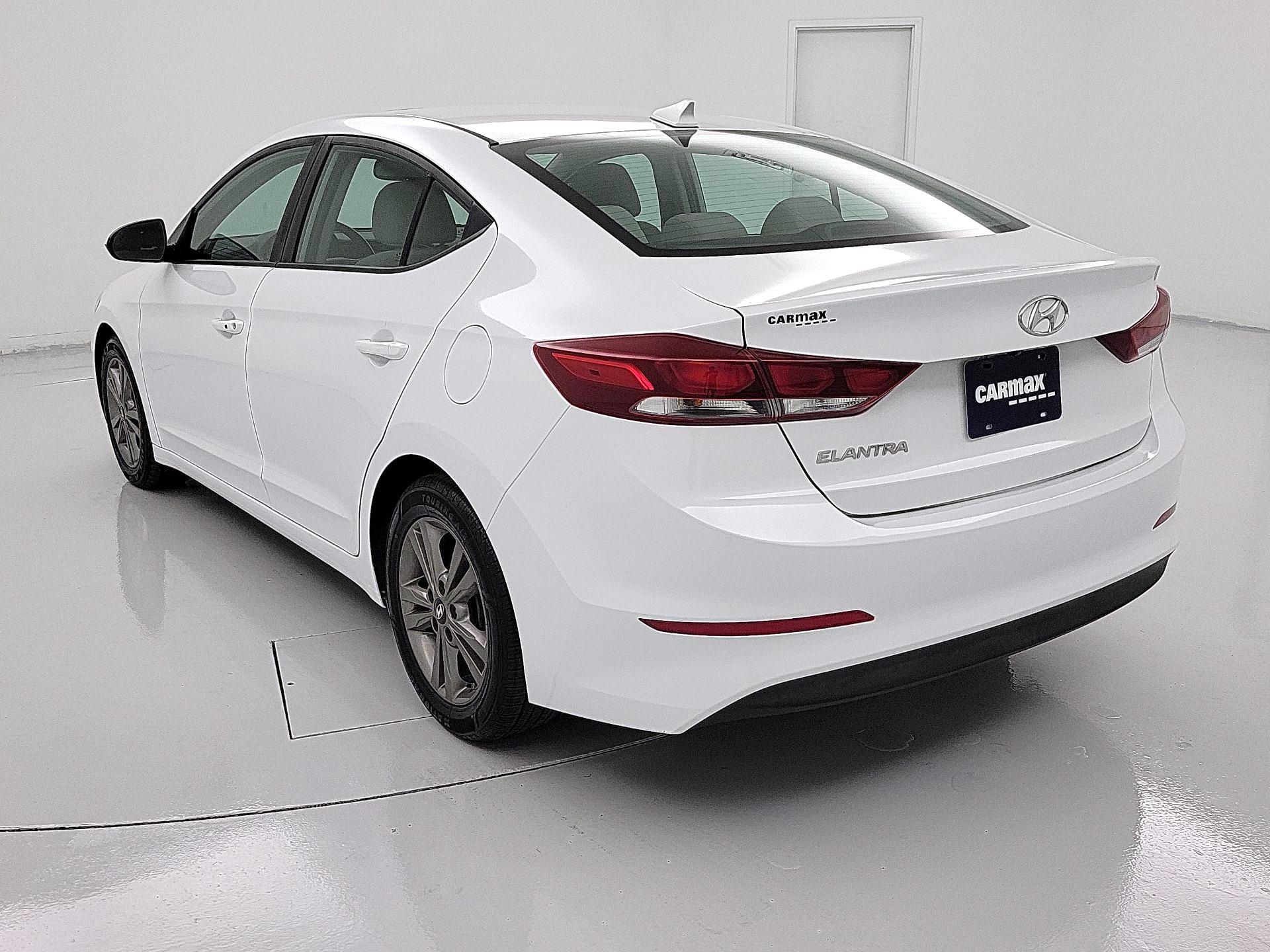 Thumbnail: 2018 Hyundai Elantra - 7