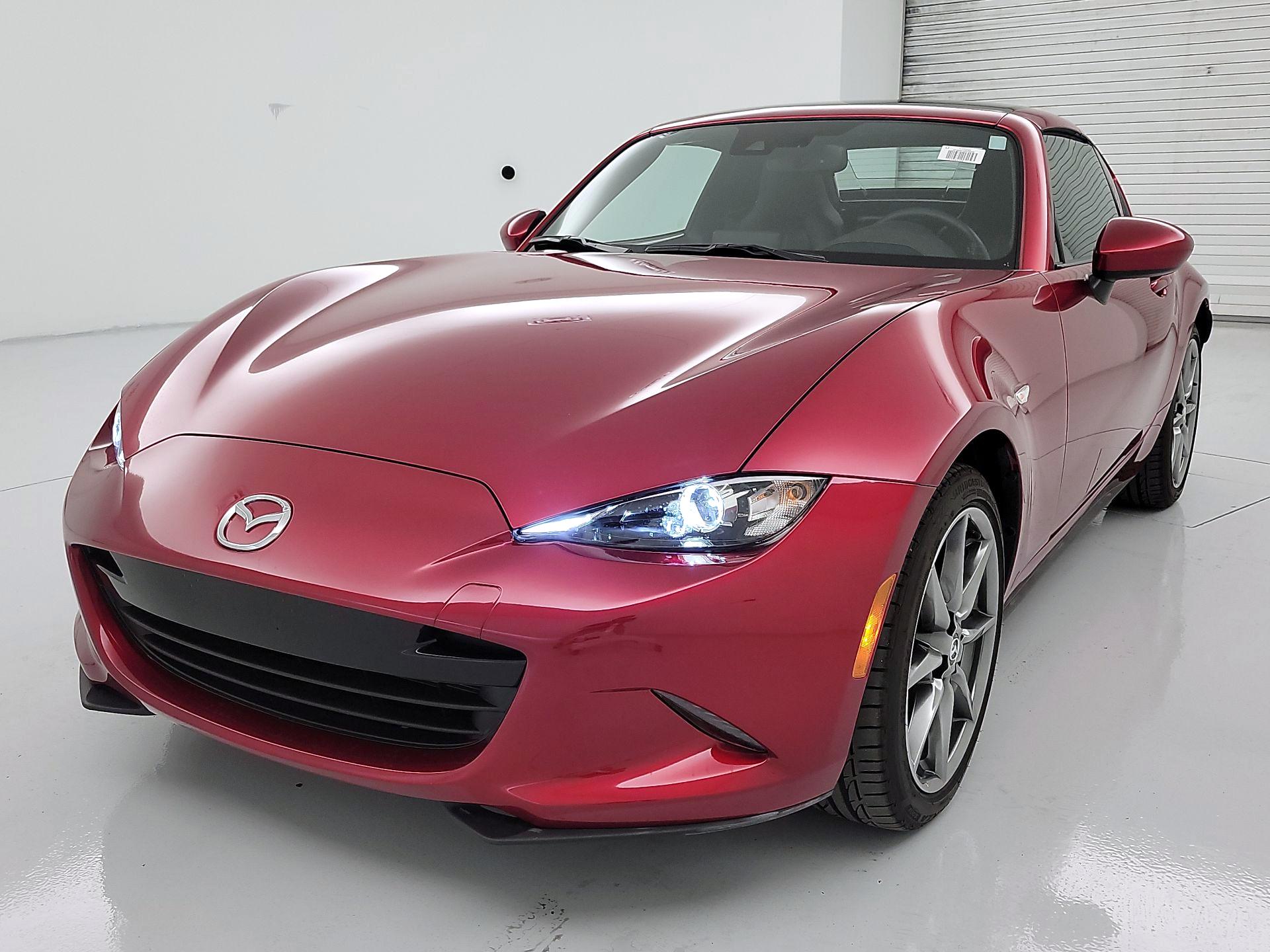 Thumbnail: 2021 Mazda MX-5 Miata - 3
