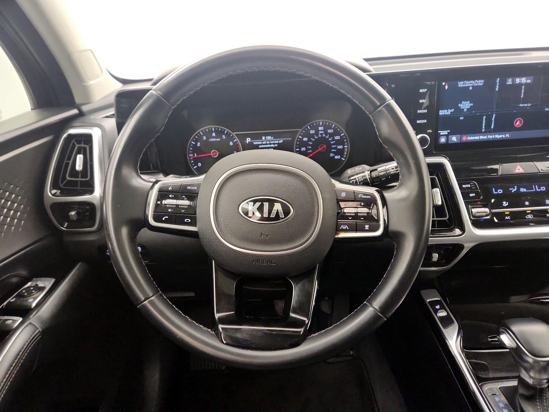 Thumbnail: 2021 Kia Sorento - 10
