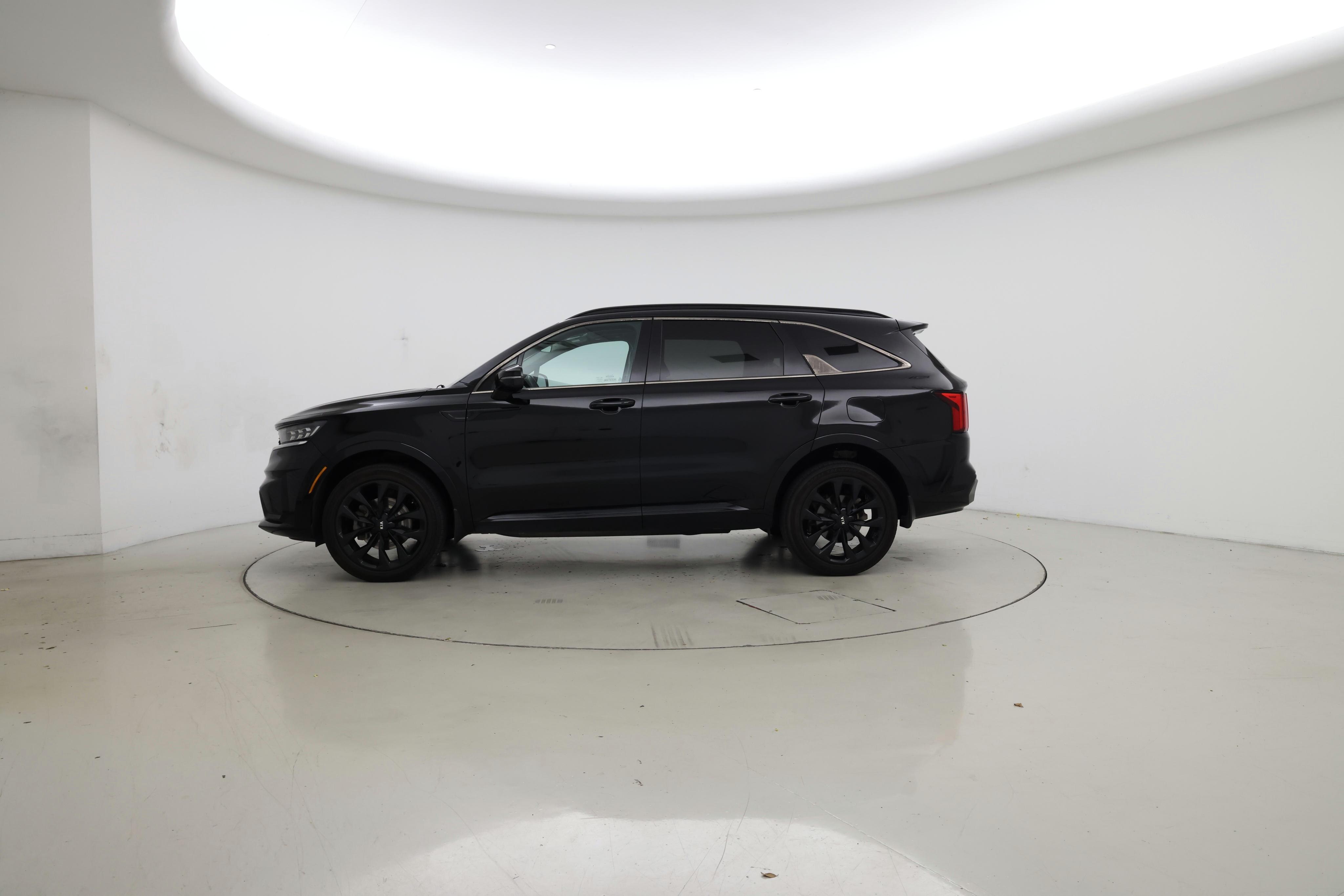 Thumbnail: 2021 Kia Sorento - 3