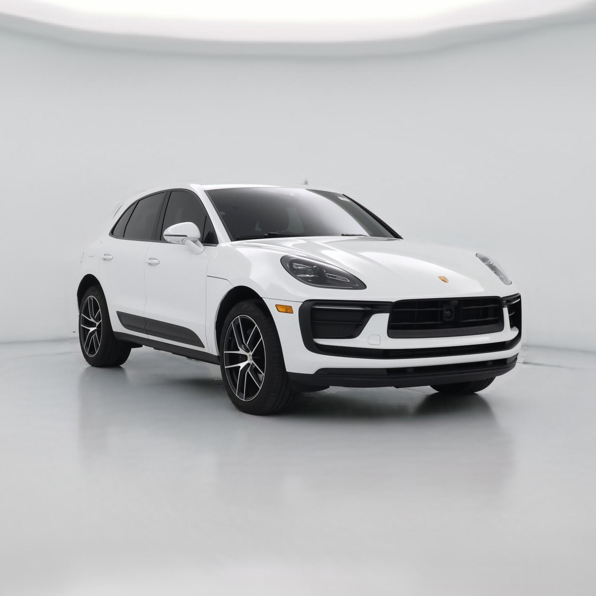 Thumbnail: 2023 Porsche Macan - 1