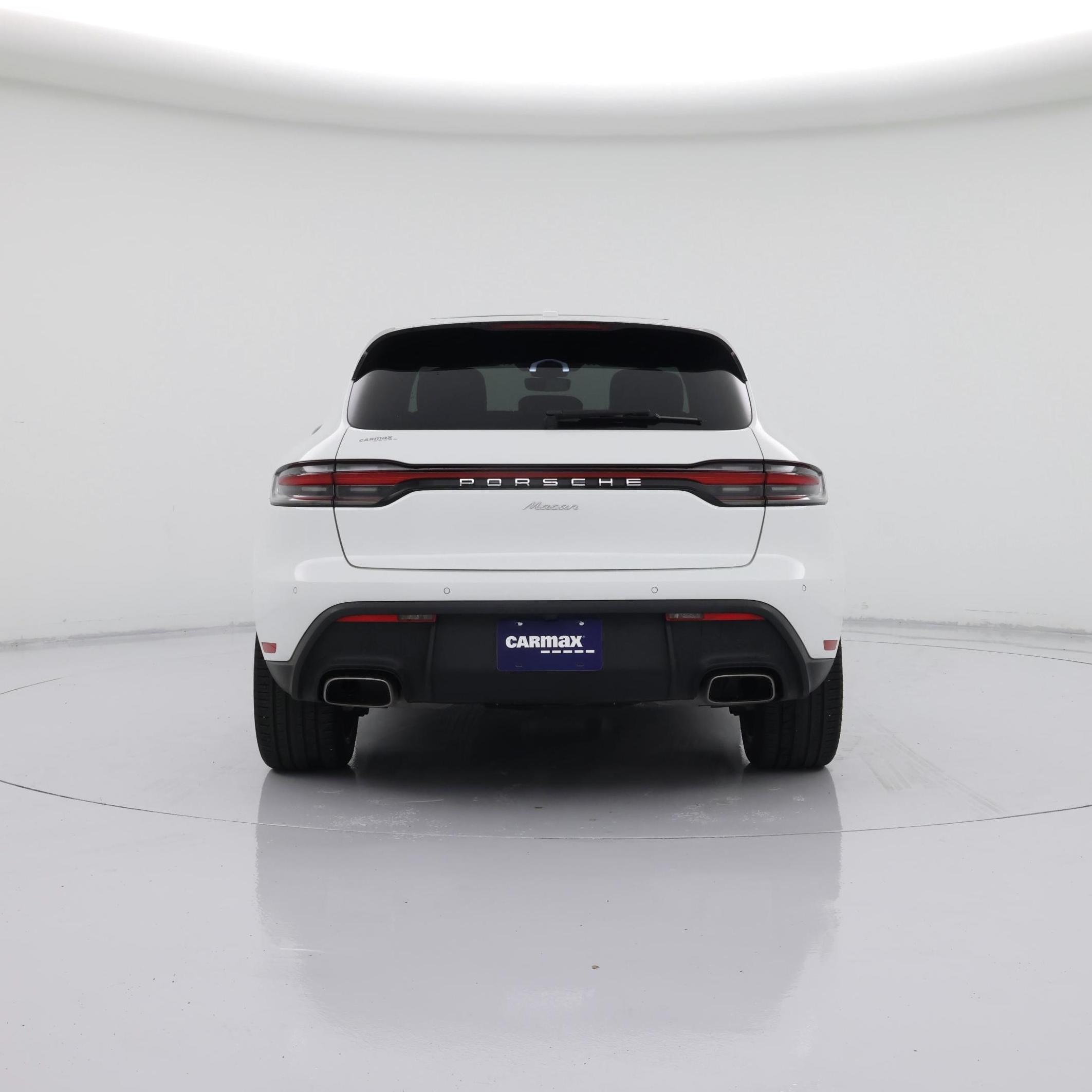 Thumbnail: 2023 Porsche Macan - 6