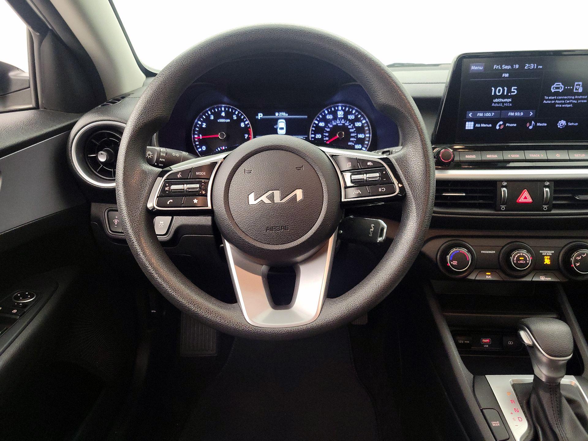 Thumbnail: 2024 Kia Forte - 10