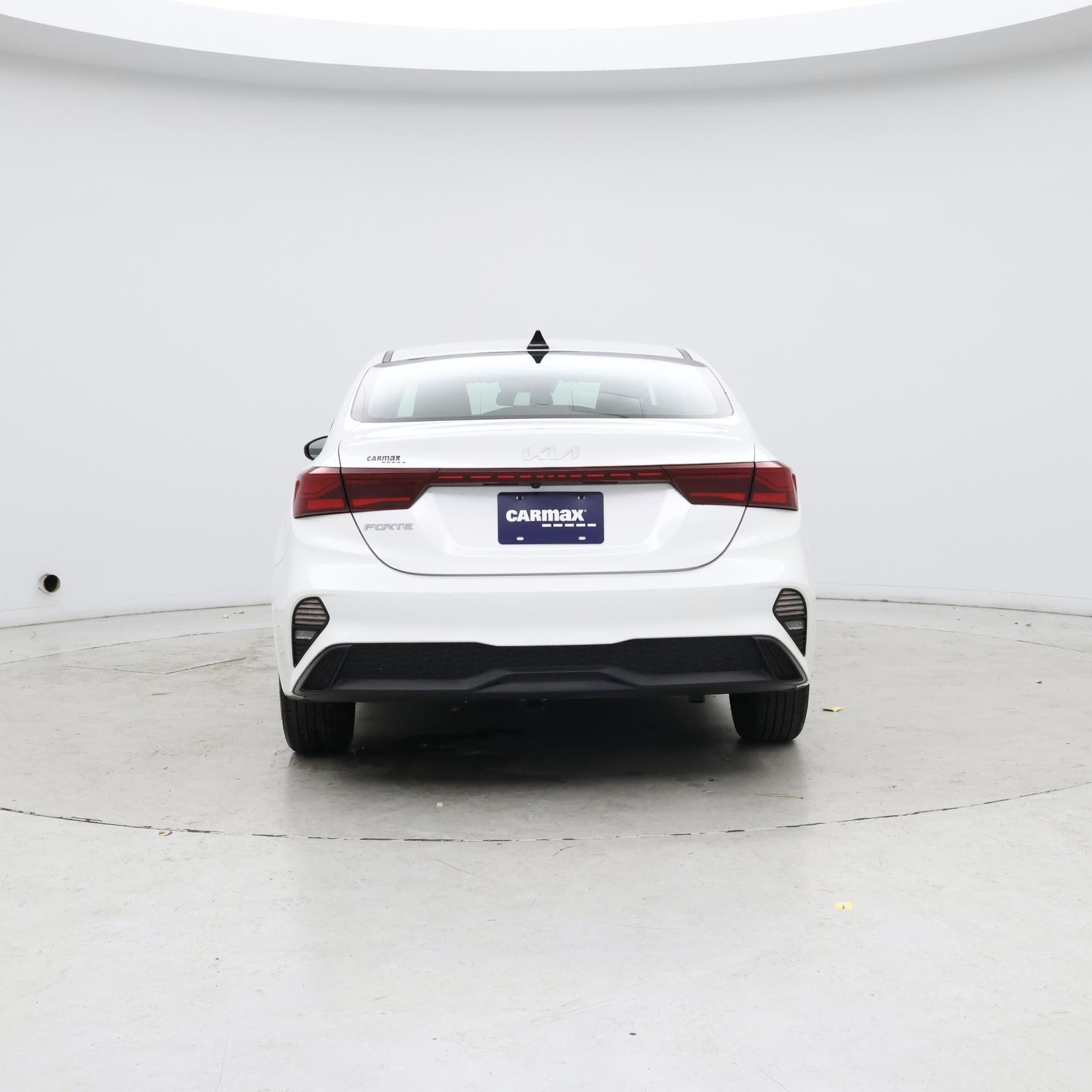 Thumbnail: 2024 Kia Forte - 6