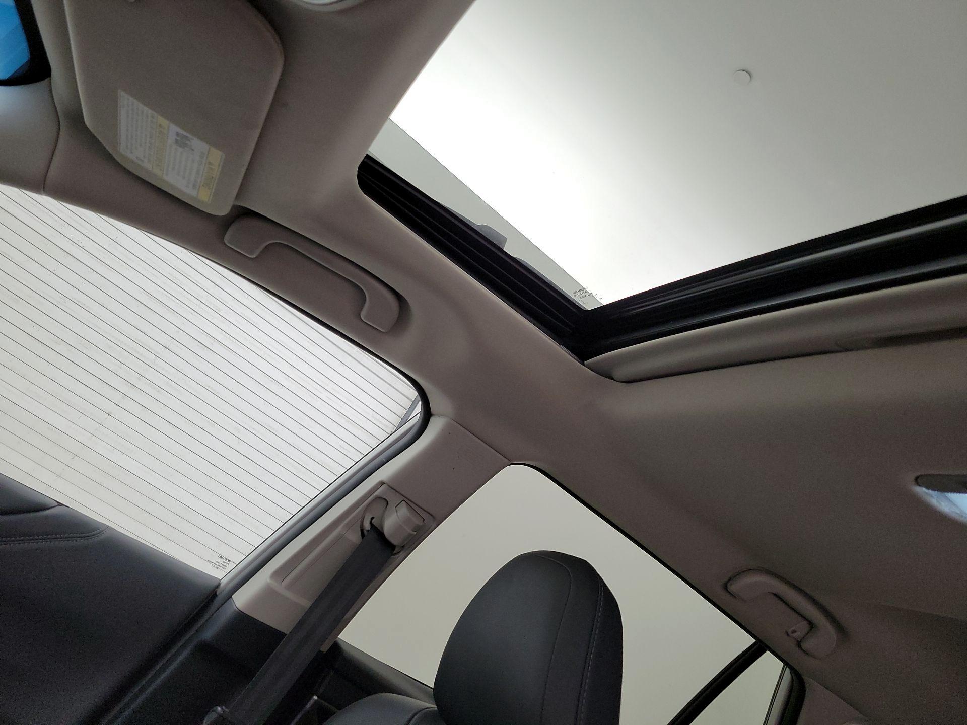 Thumbnail: 2021 Subaru Outback - 19