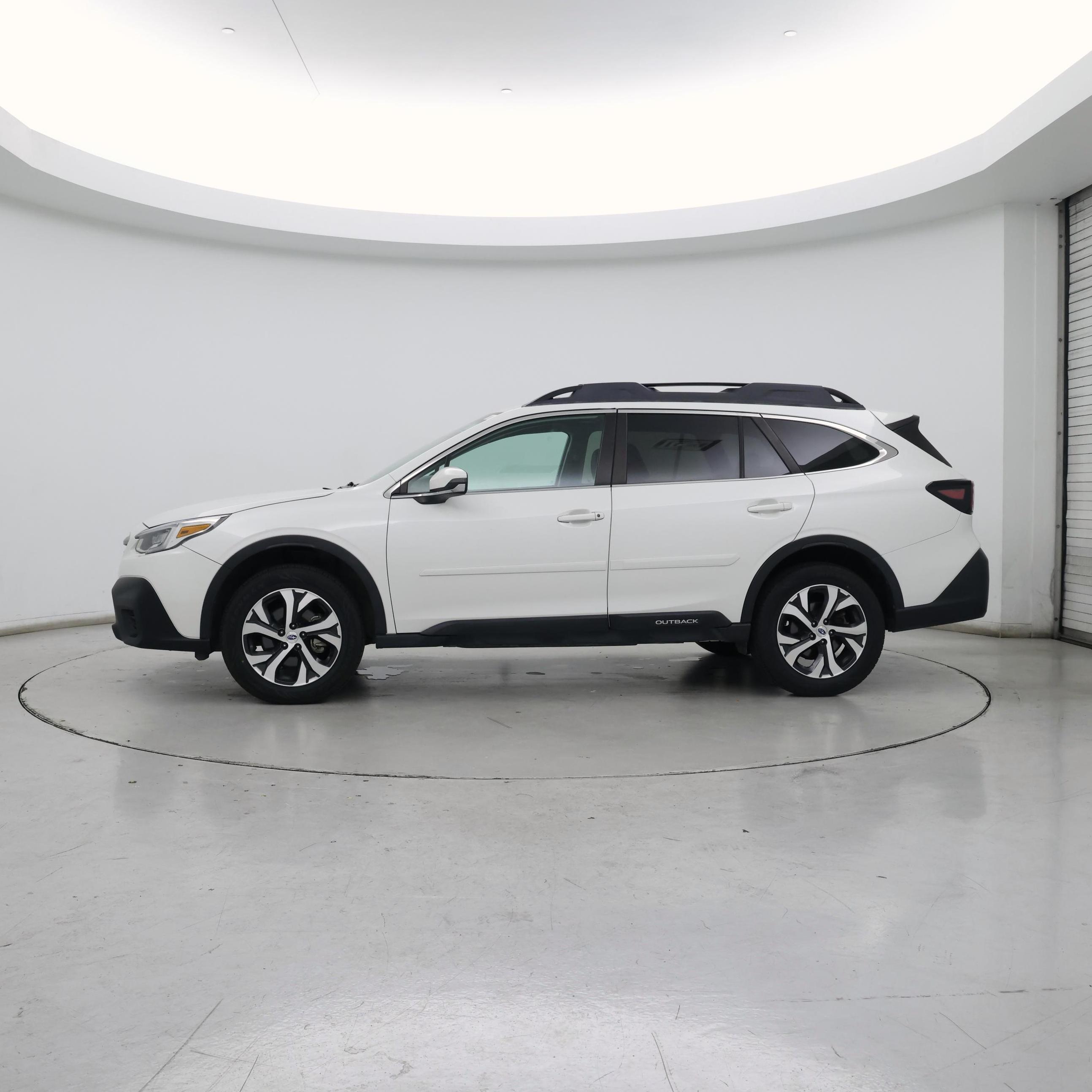 Thumbnail: 2021 Subaru Outback - 3