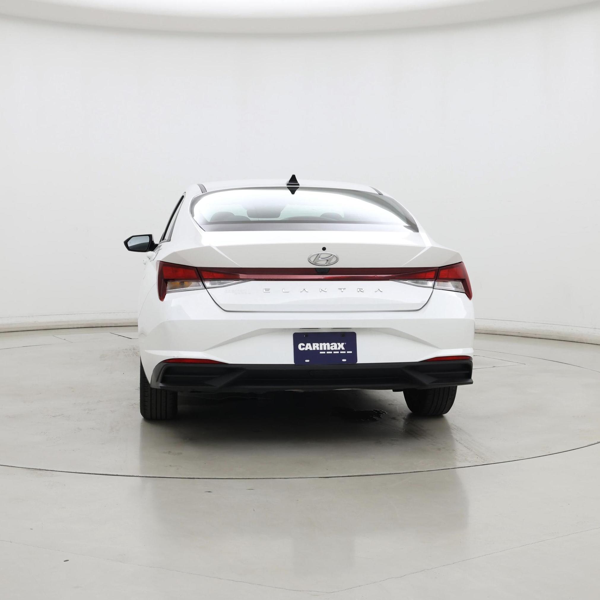 Thumbnail: 2023 Hyundai Elantra - 6