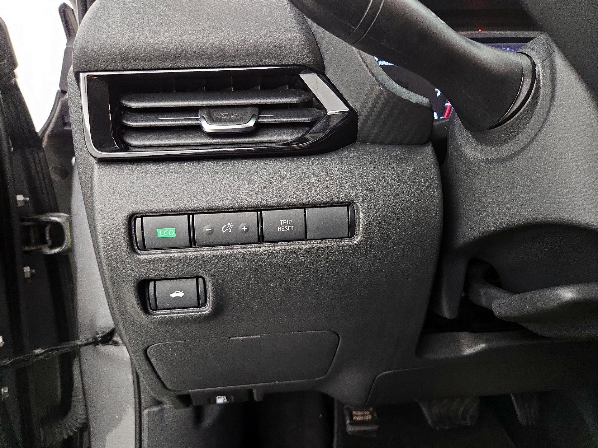 Thumbnail: 2022 Nissan Sentra - 13