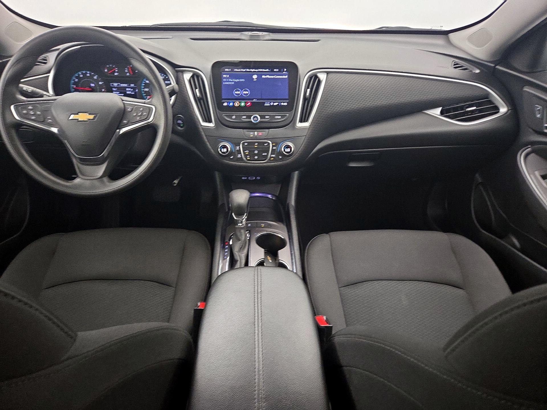 Thumbnail: 2024 Chevrolet Malibu - 9