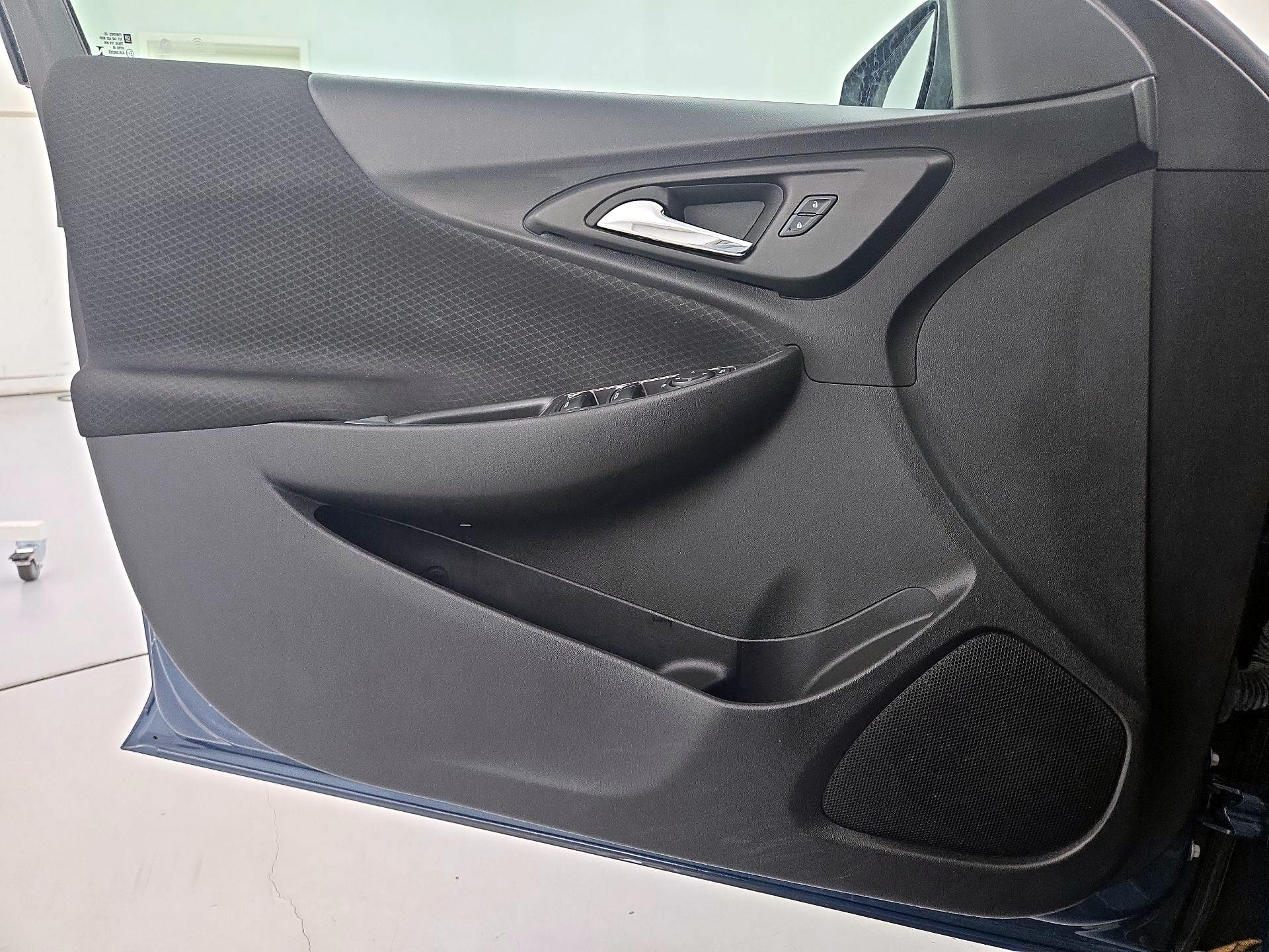 Thumbnail: 2024 Chevrolet Malibu - 12