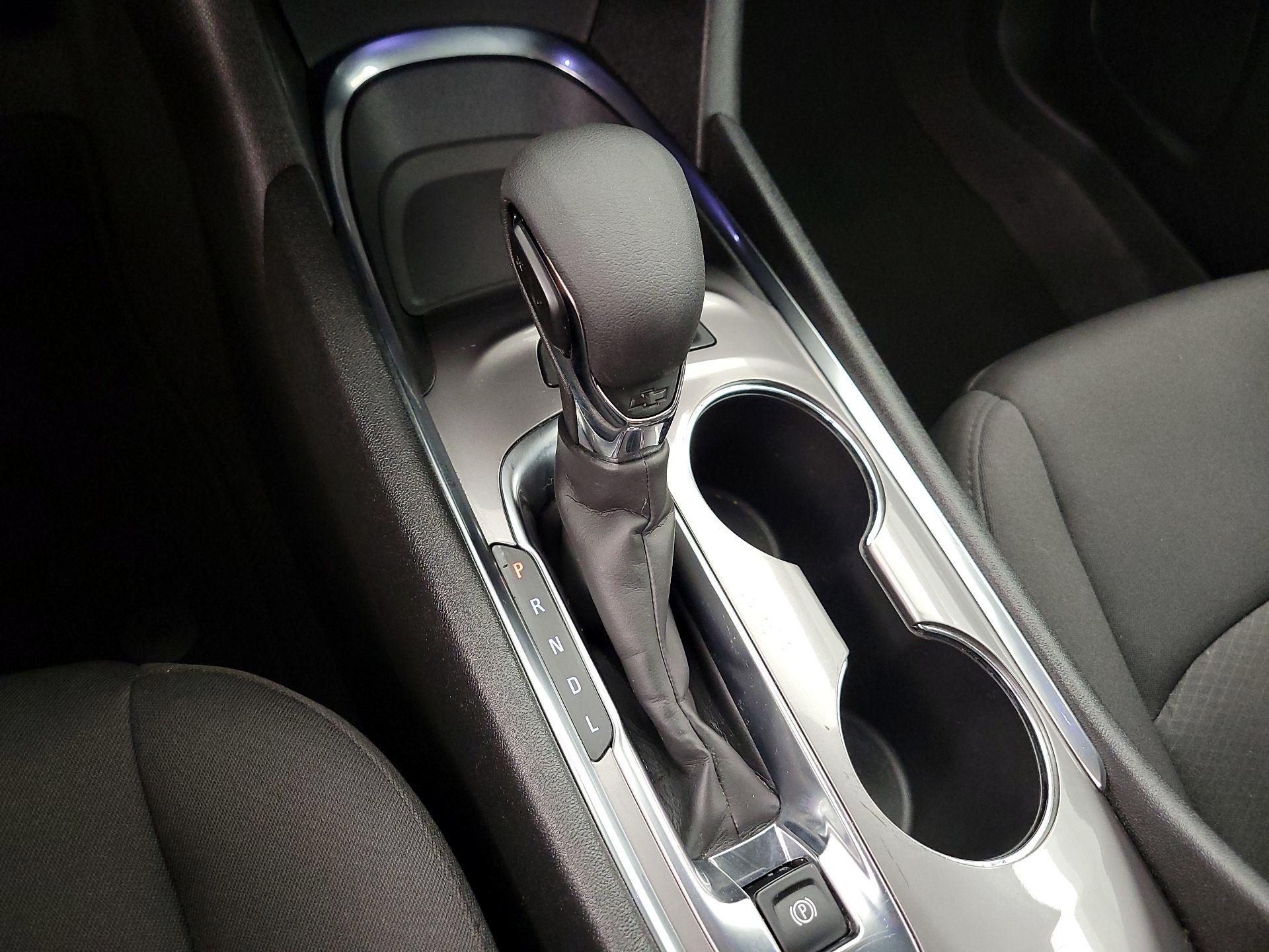 Thumbnail: 2024 Chevrolet Malibu - 17