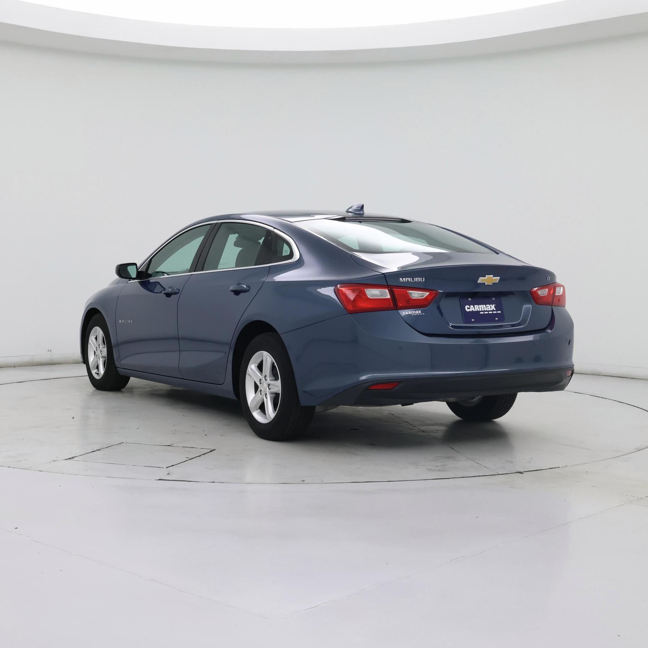 Thumbnail: 2024 Chevrolet Malibu - 2