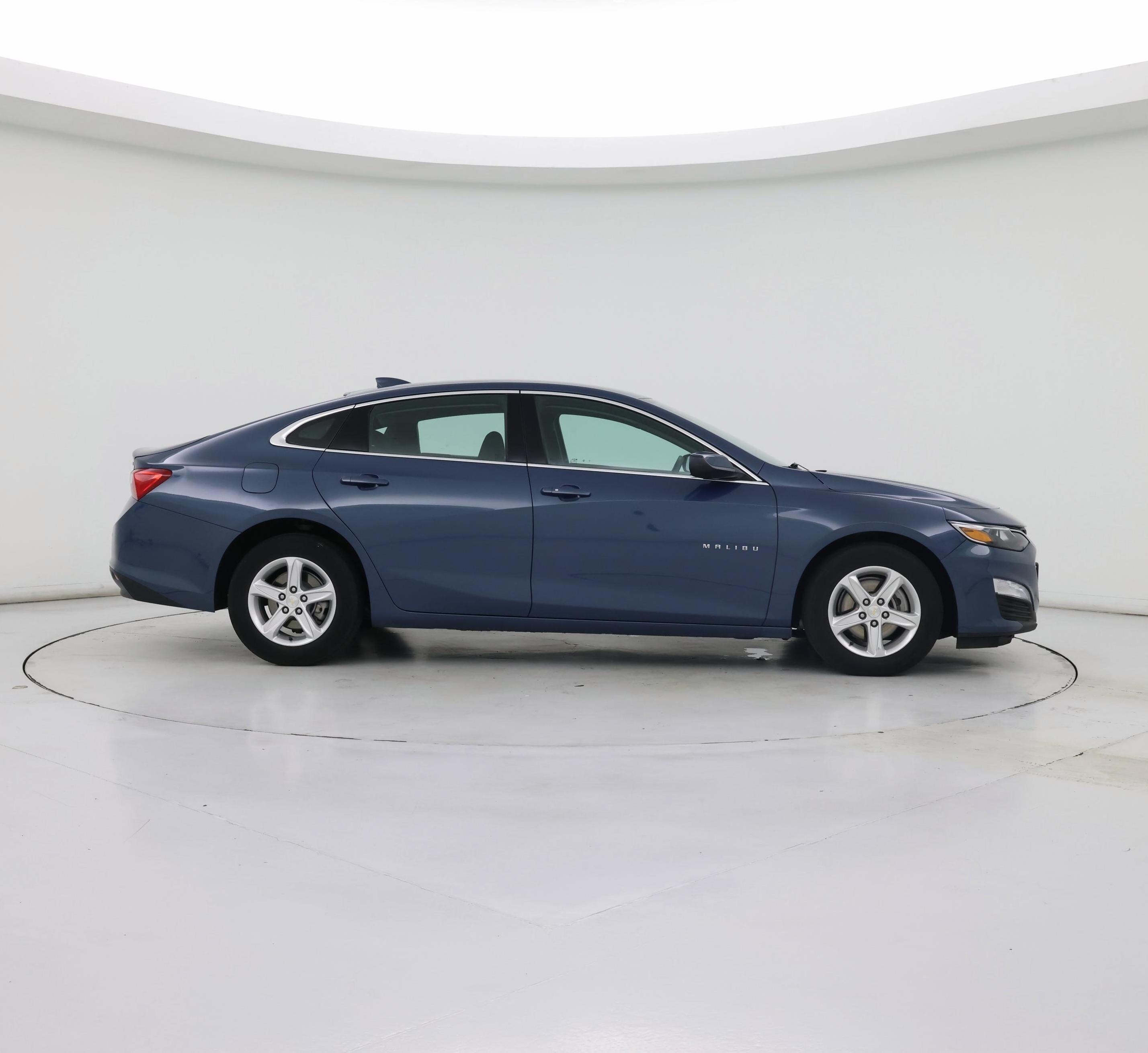 Thumbnail: 2024 Chevrolet Malibu - 7