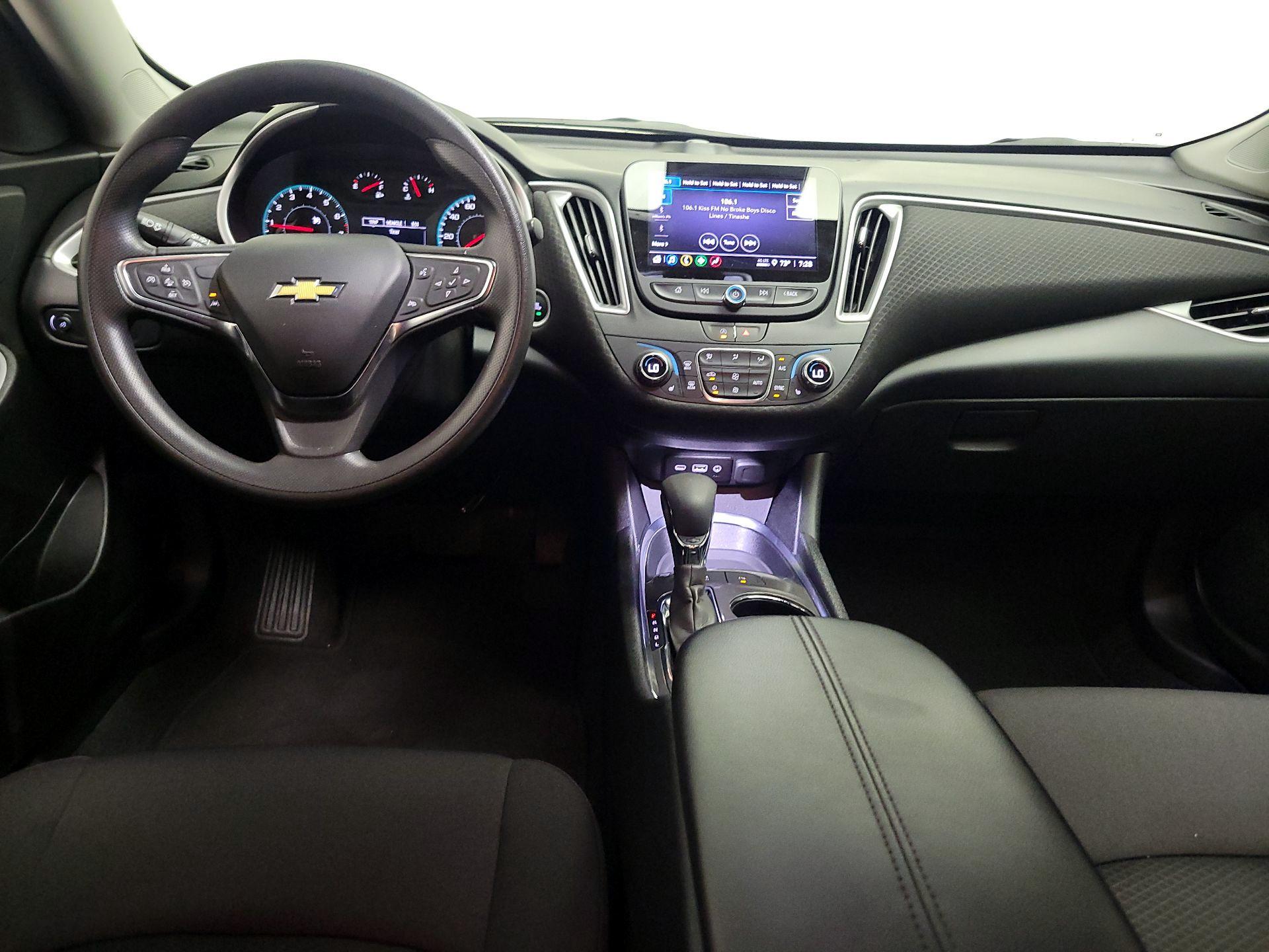 Thumbnail: 2024 Chevrolet Malibu - 9