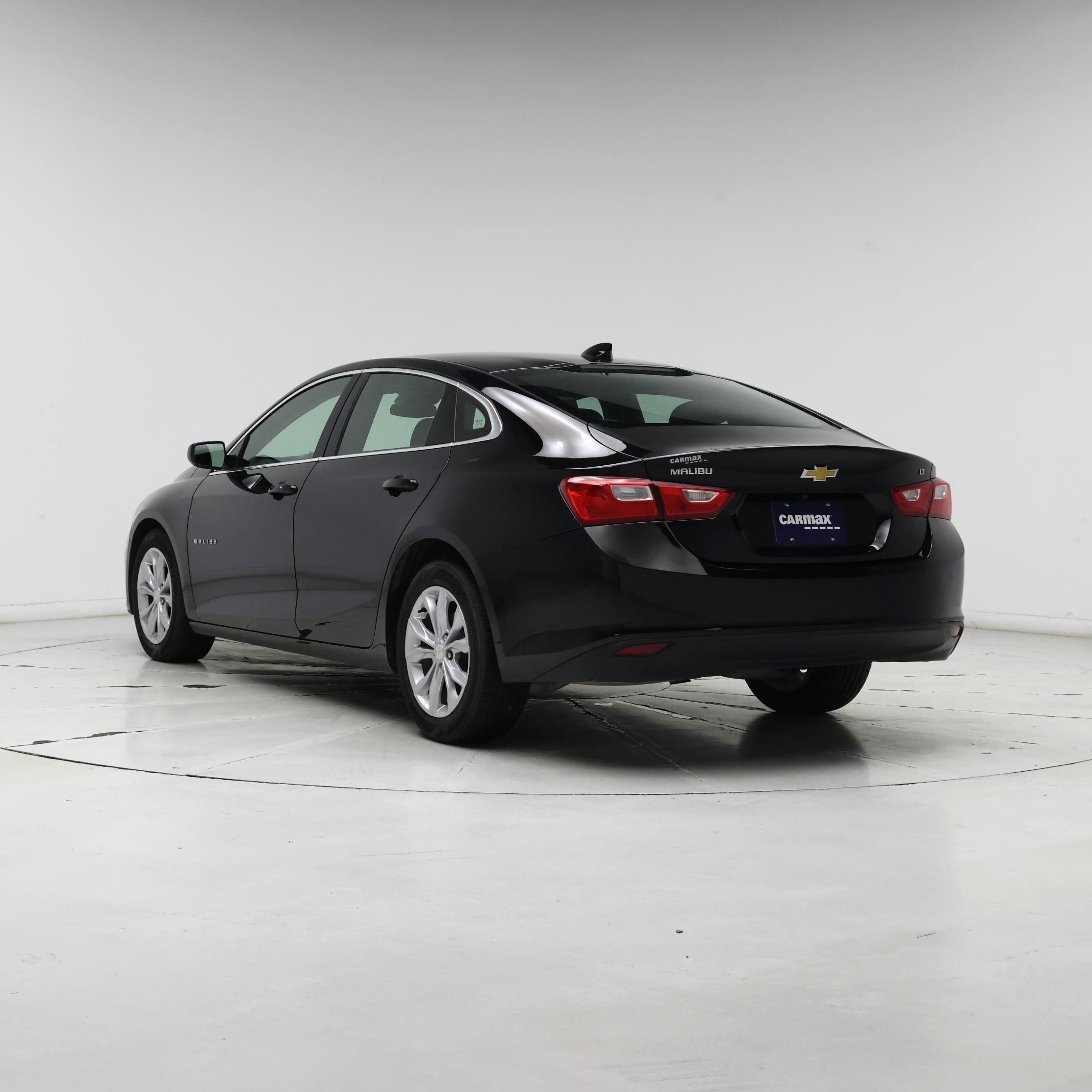 Thumbnail: 2024 Chevrolet Malibu - 2