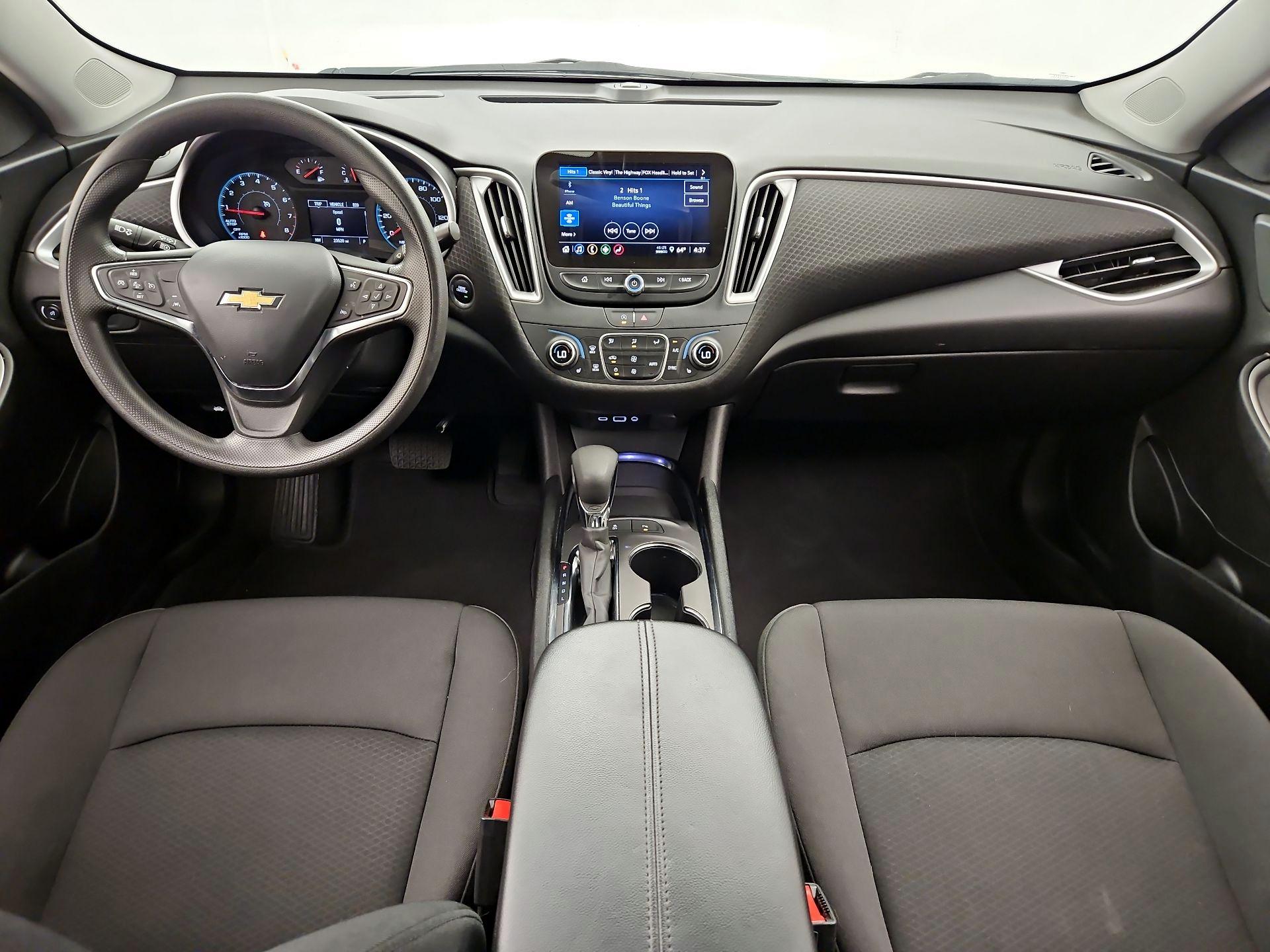 Thumbnail: 2024 Chevrolet Malibu - 9