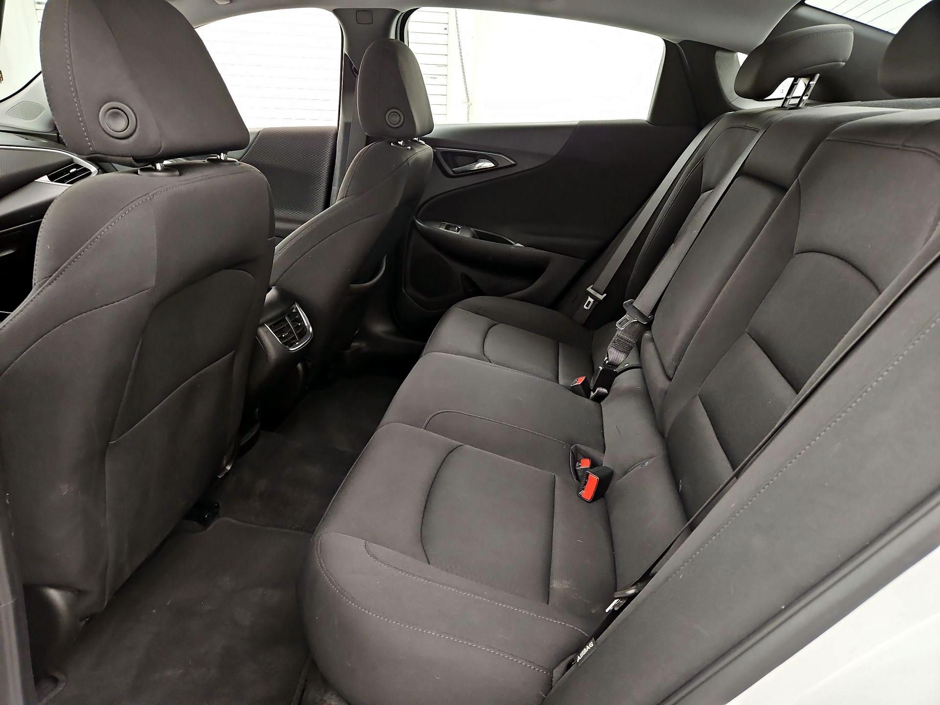 Thumbnail: 2024 Chevrolet Malibu - 19