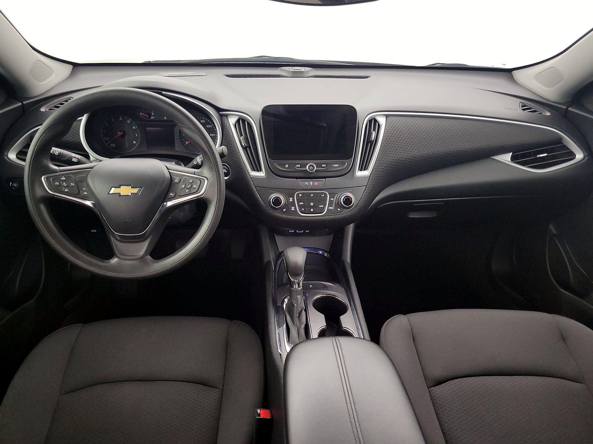 Thumbnail: 2023 Chevrolet Malibu - 9