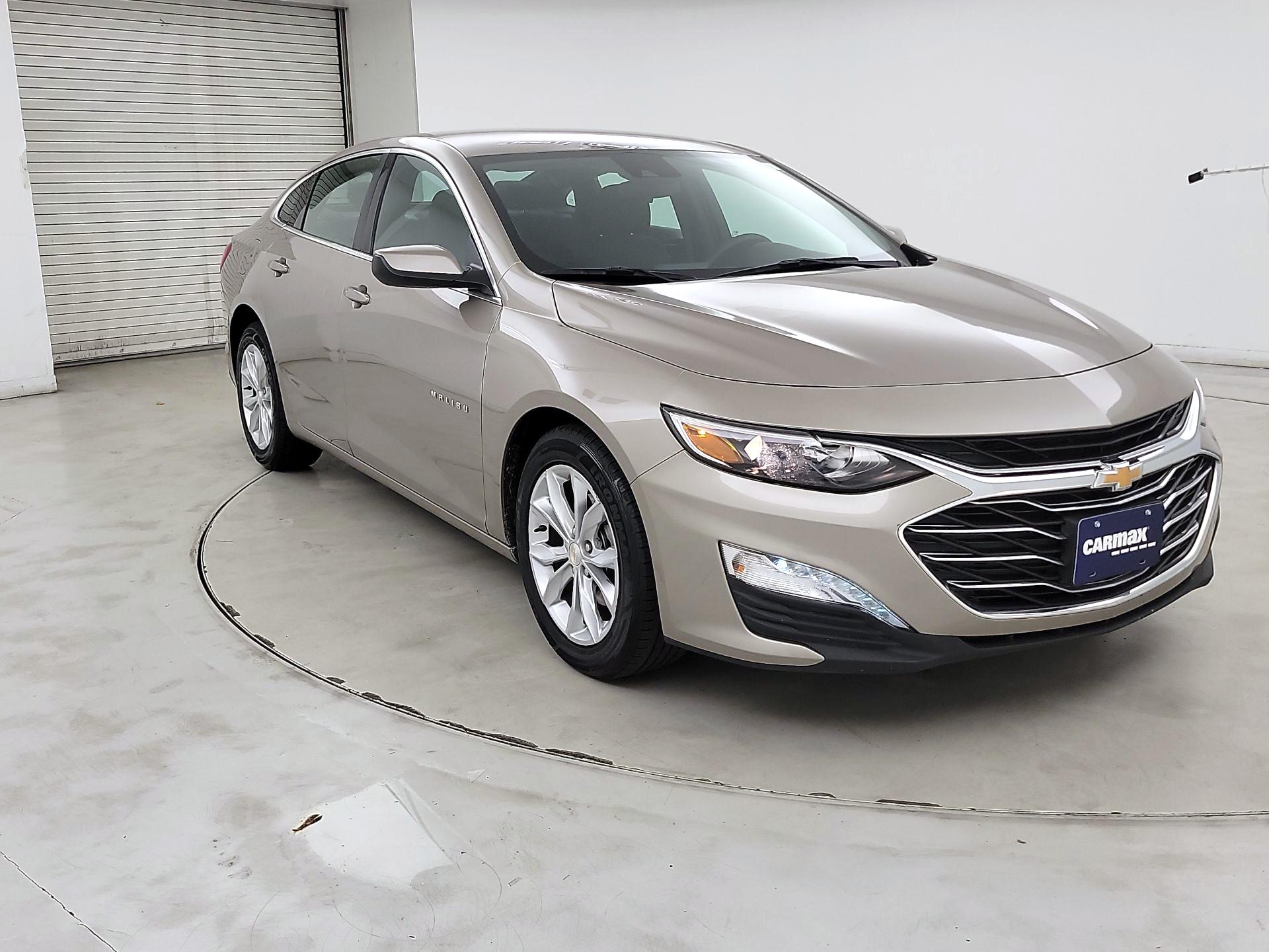 Thumbnail: 2024 Chevrolet Malibu - 3