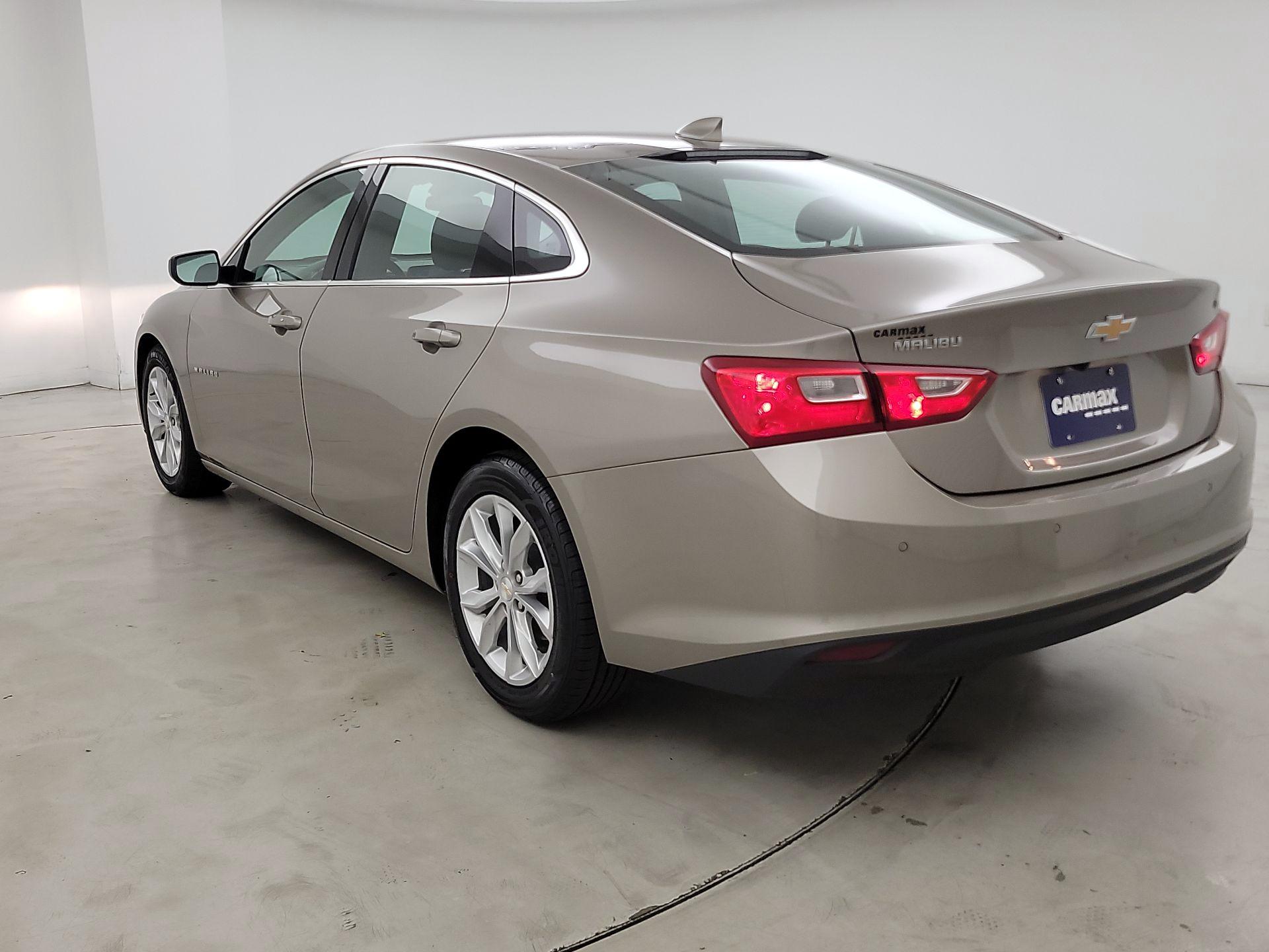 Thumbnail: 2024 Chevrolet Malibu - 7