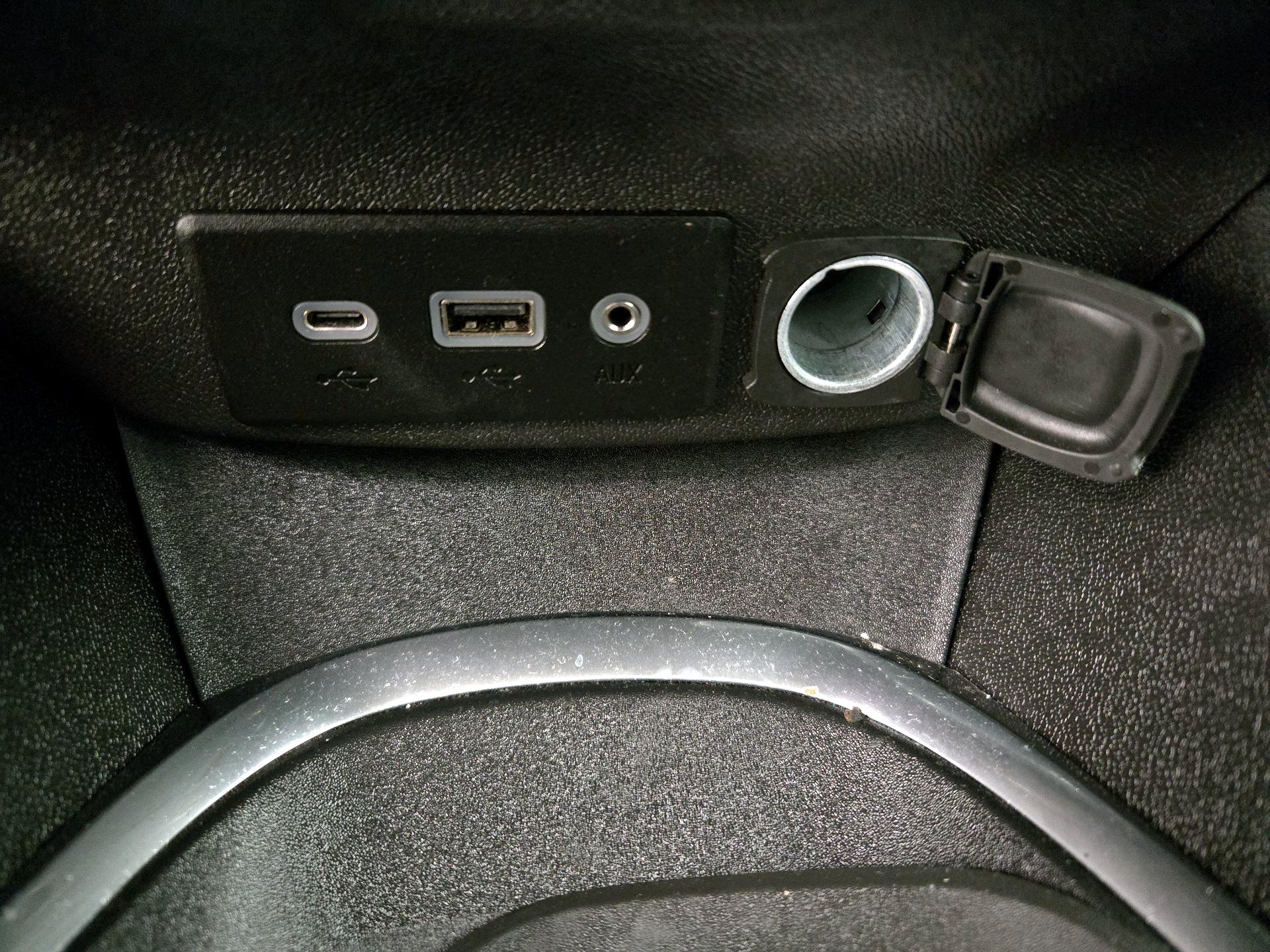 Thumbnail: 2024 Chevrolet Malibu - 18