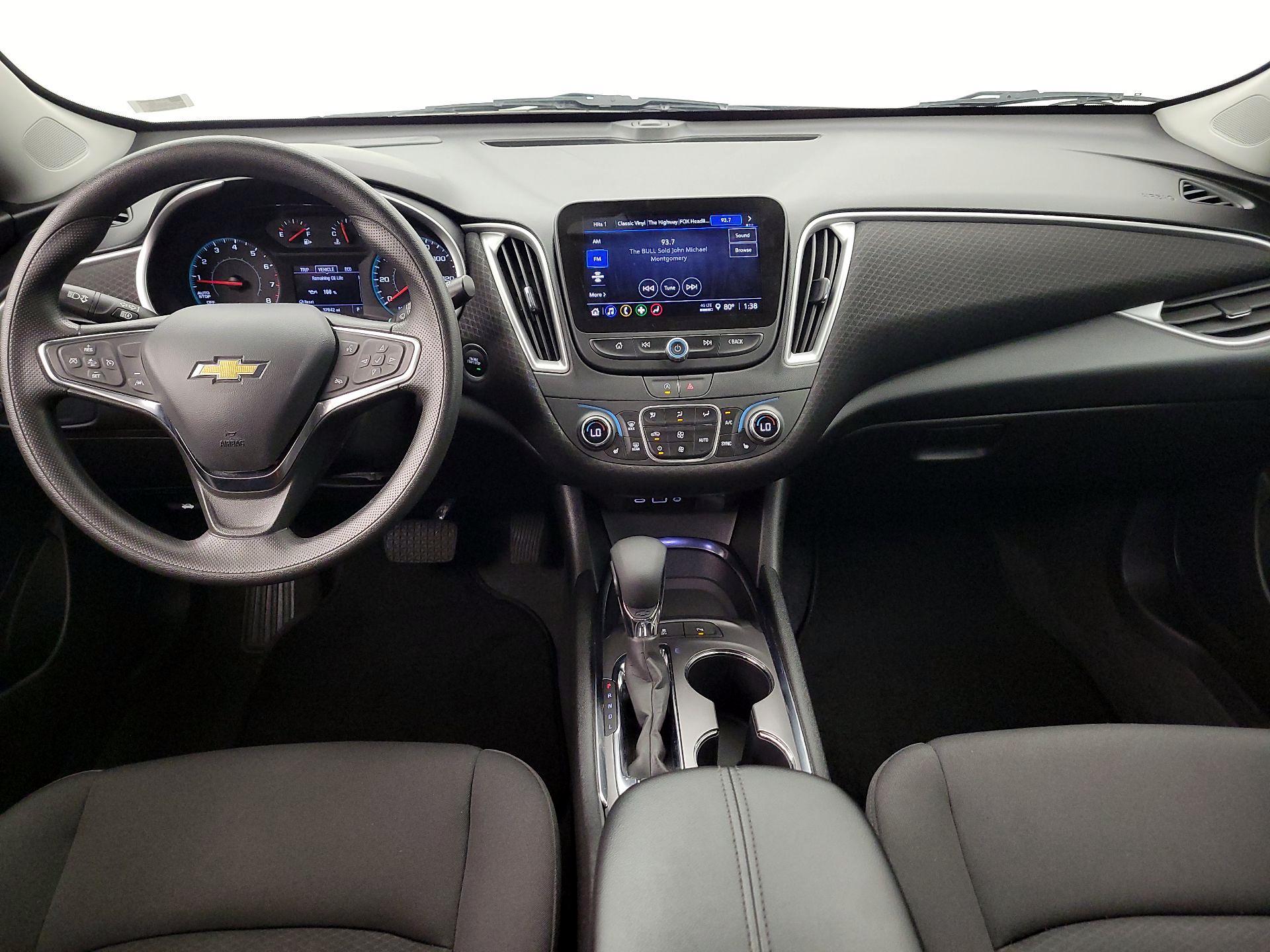 Thumbnail: 2024 Chevrolet Malibu - 9