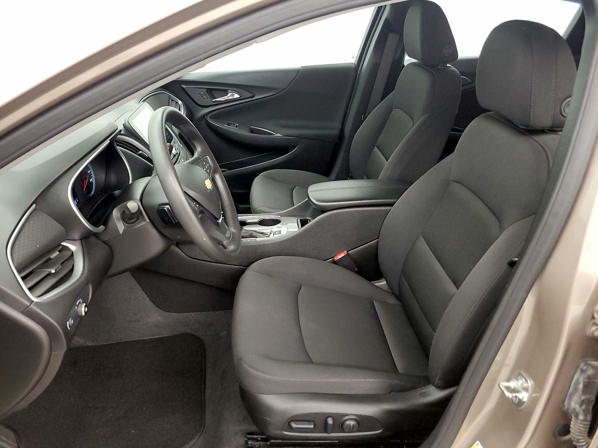 Thumbnail: 2024 Chevrolet Malibu - 11