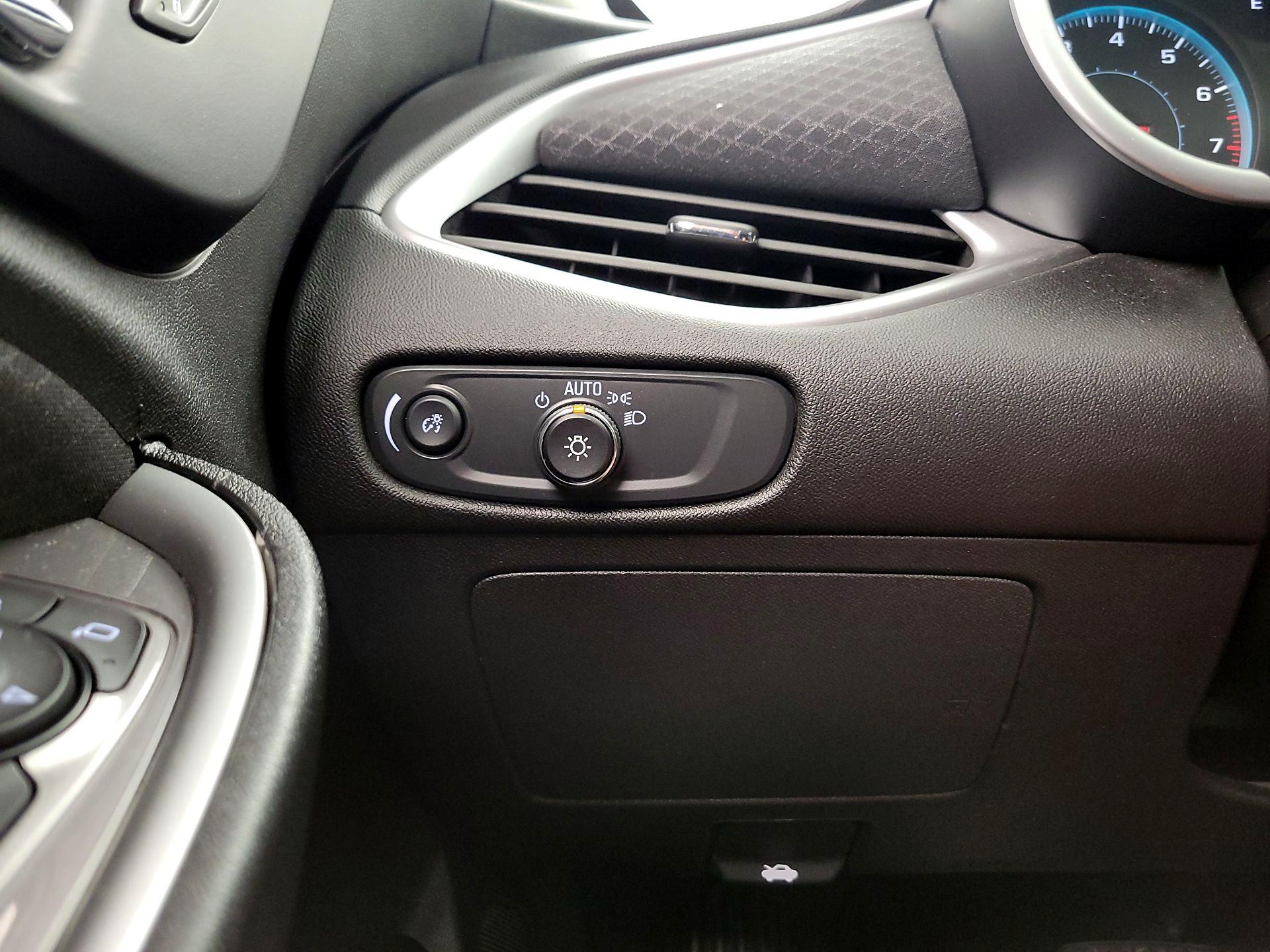 Thumbnail: 2024 Chevrolet Malibu - 13