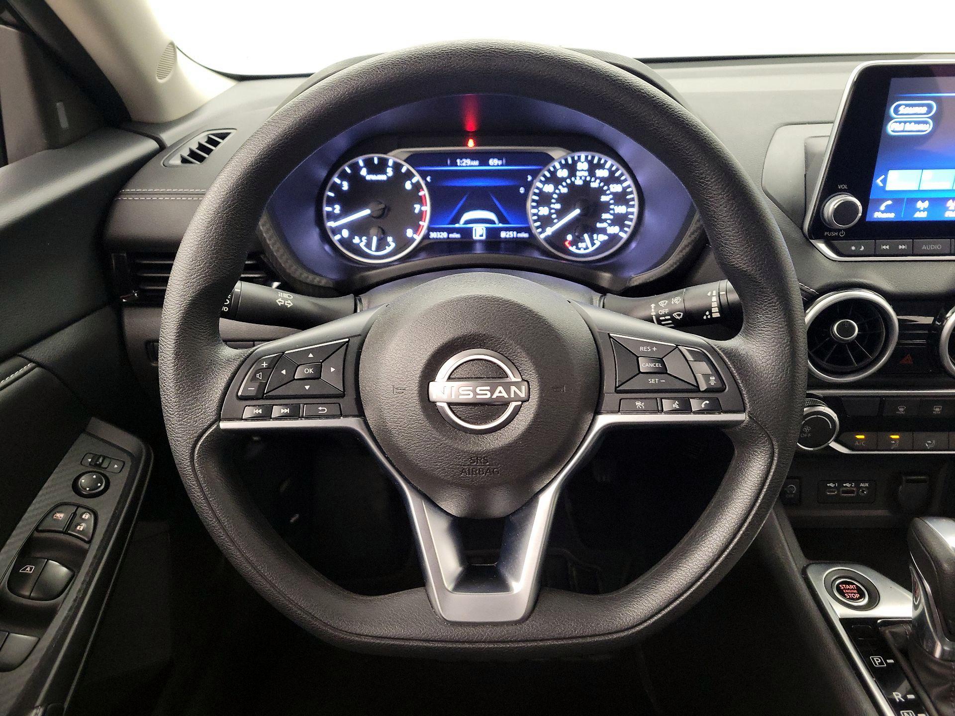 Thumbnail: 2024 Nissan Sentra - 10