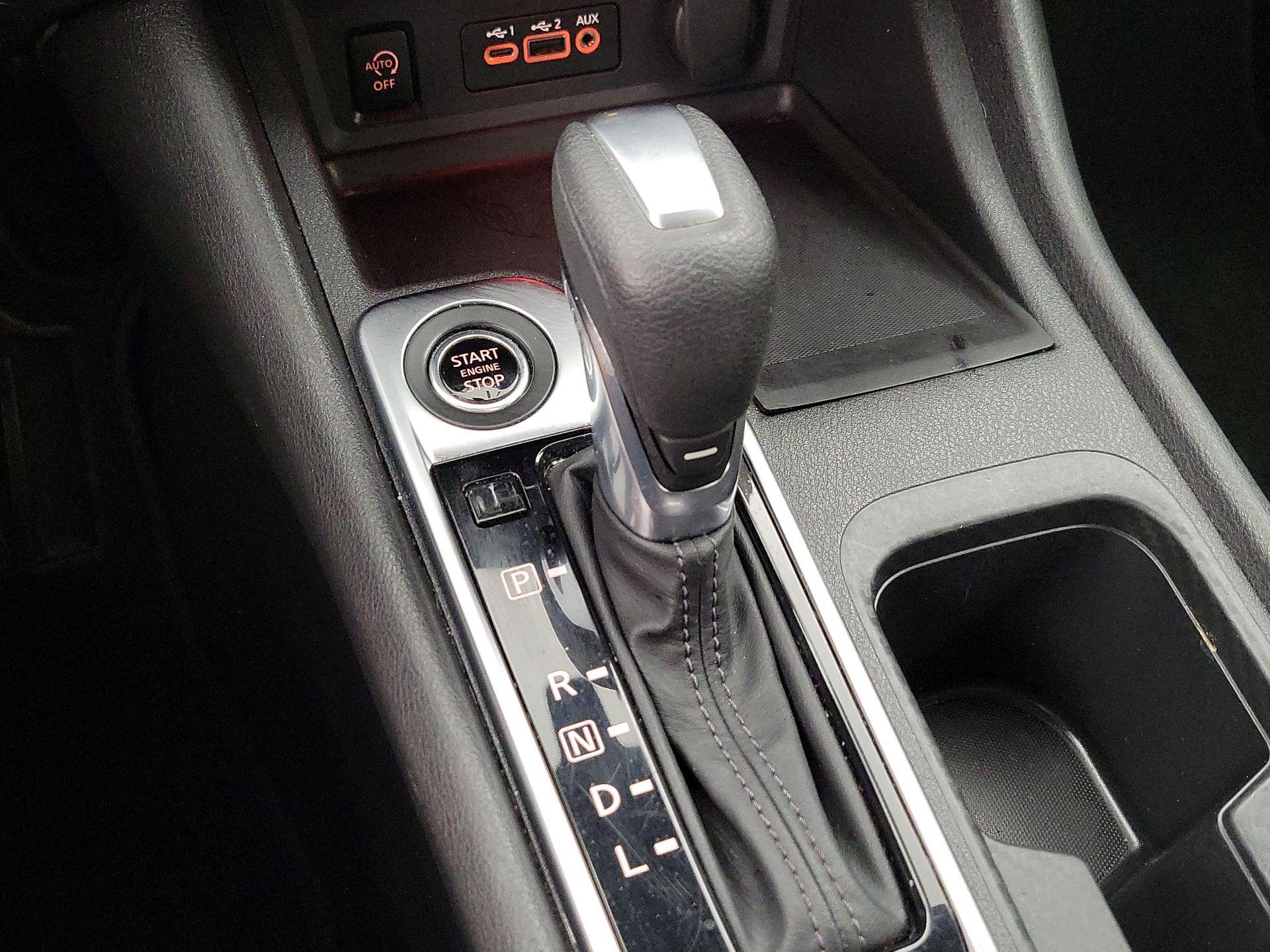 Thumbnail: 2024 Nissan Sentra - 17