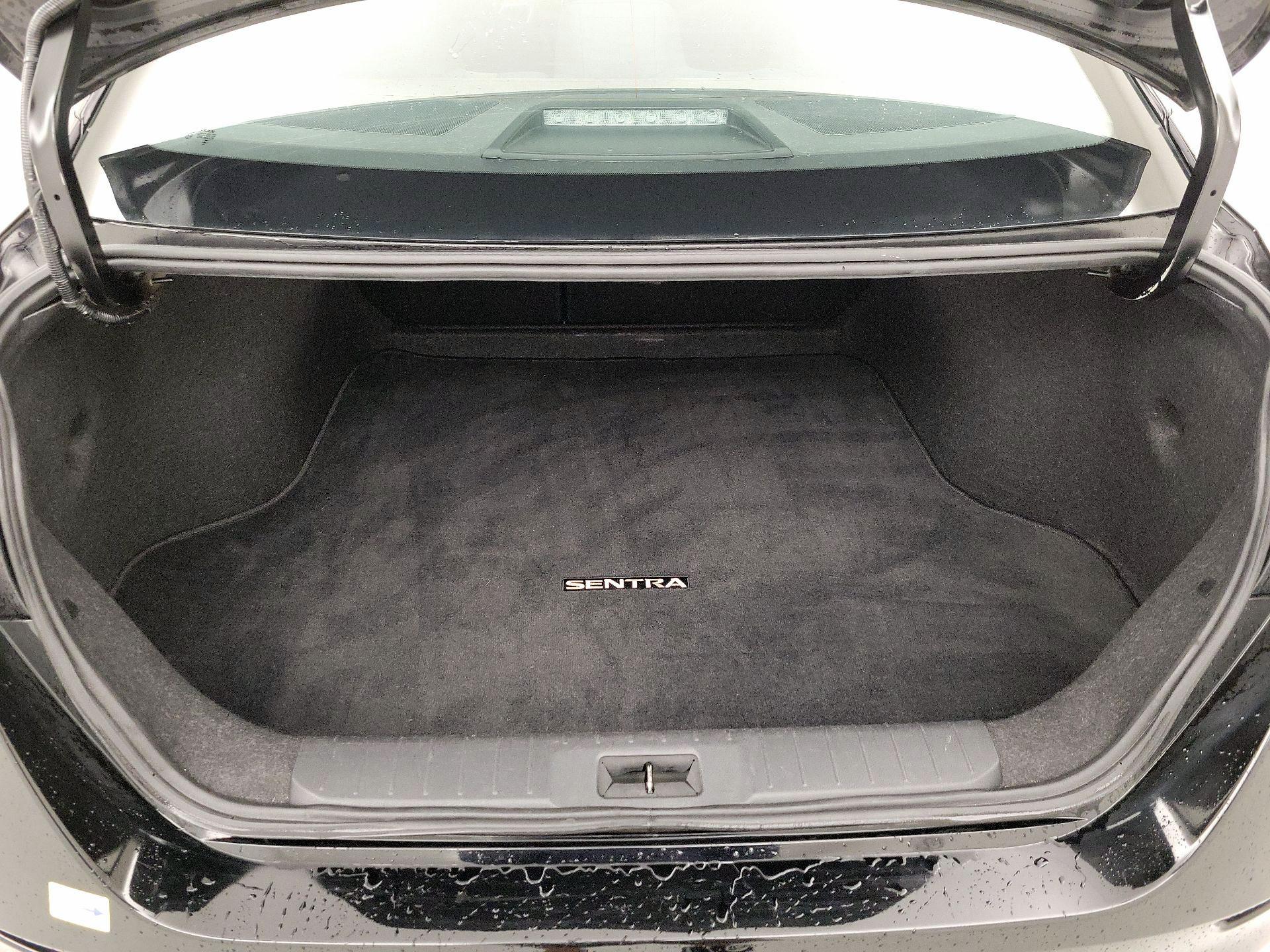 Thumbnail: 2024 Nissan Sentra - 20