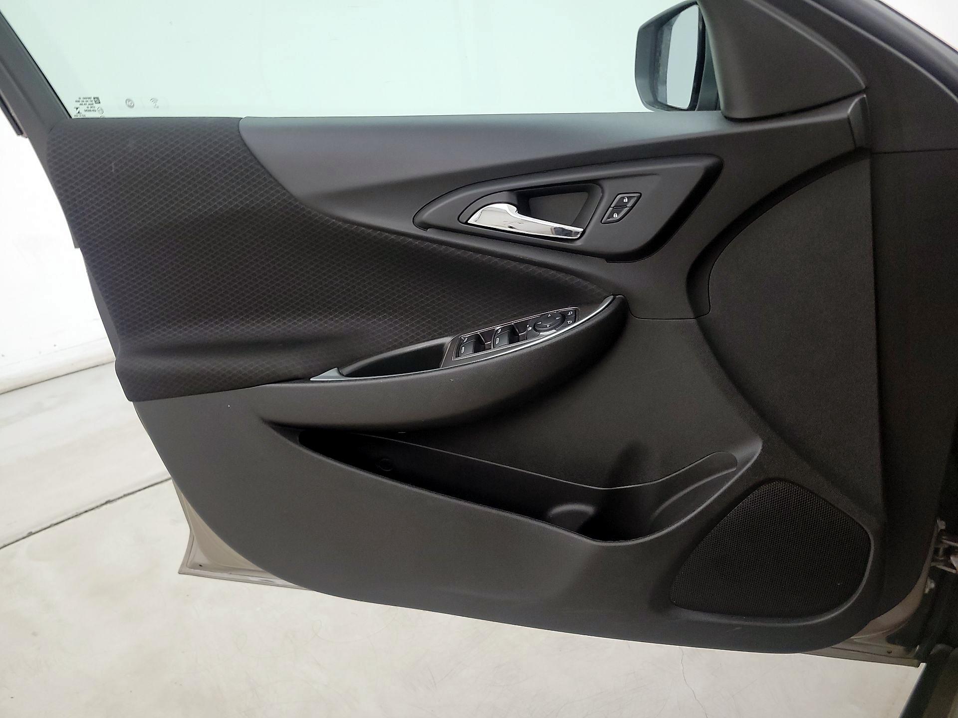 Thumbnail: 2024 Chevrolet Malibu - 12