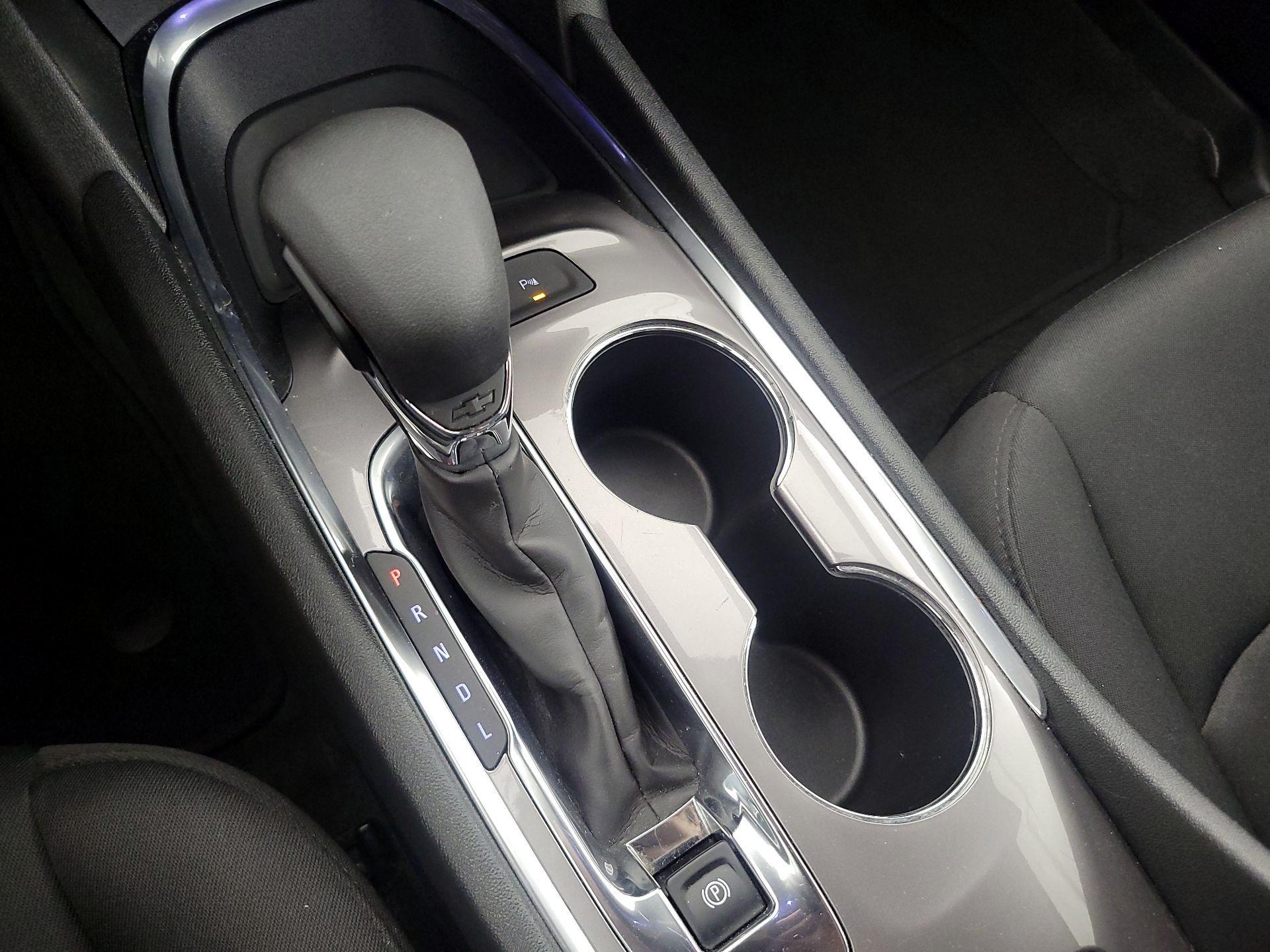 Thumbnail: 2024 Chevrolet Malibu - 17