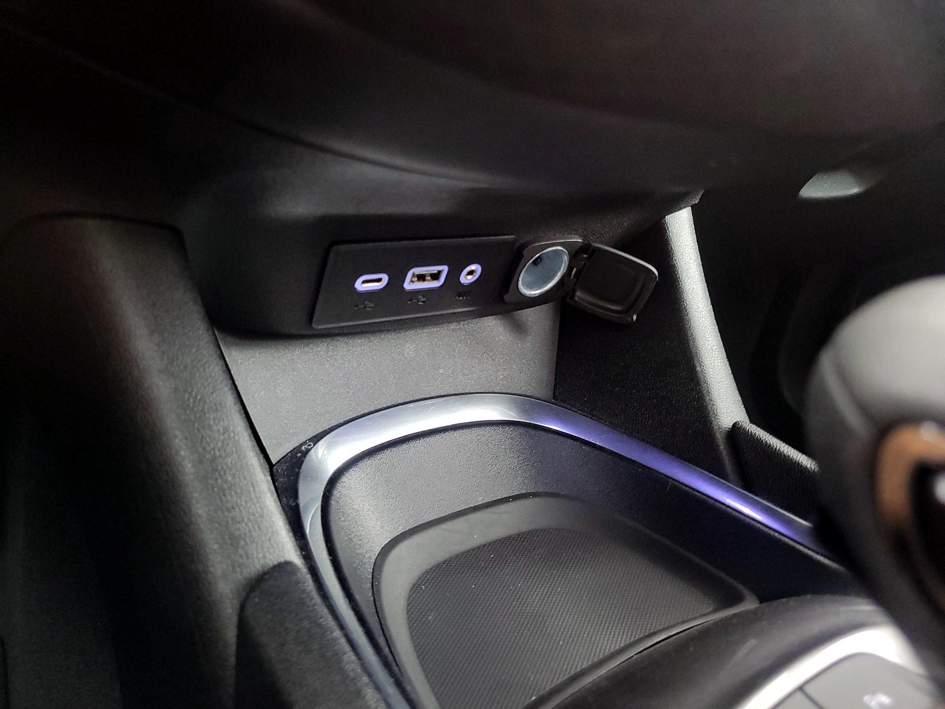 Thumbnail: 2024 Chevrolet Malibu - 18